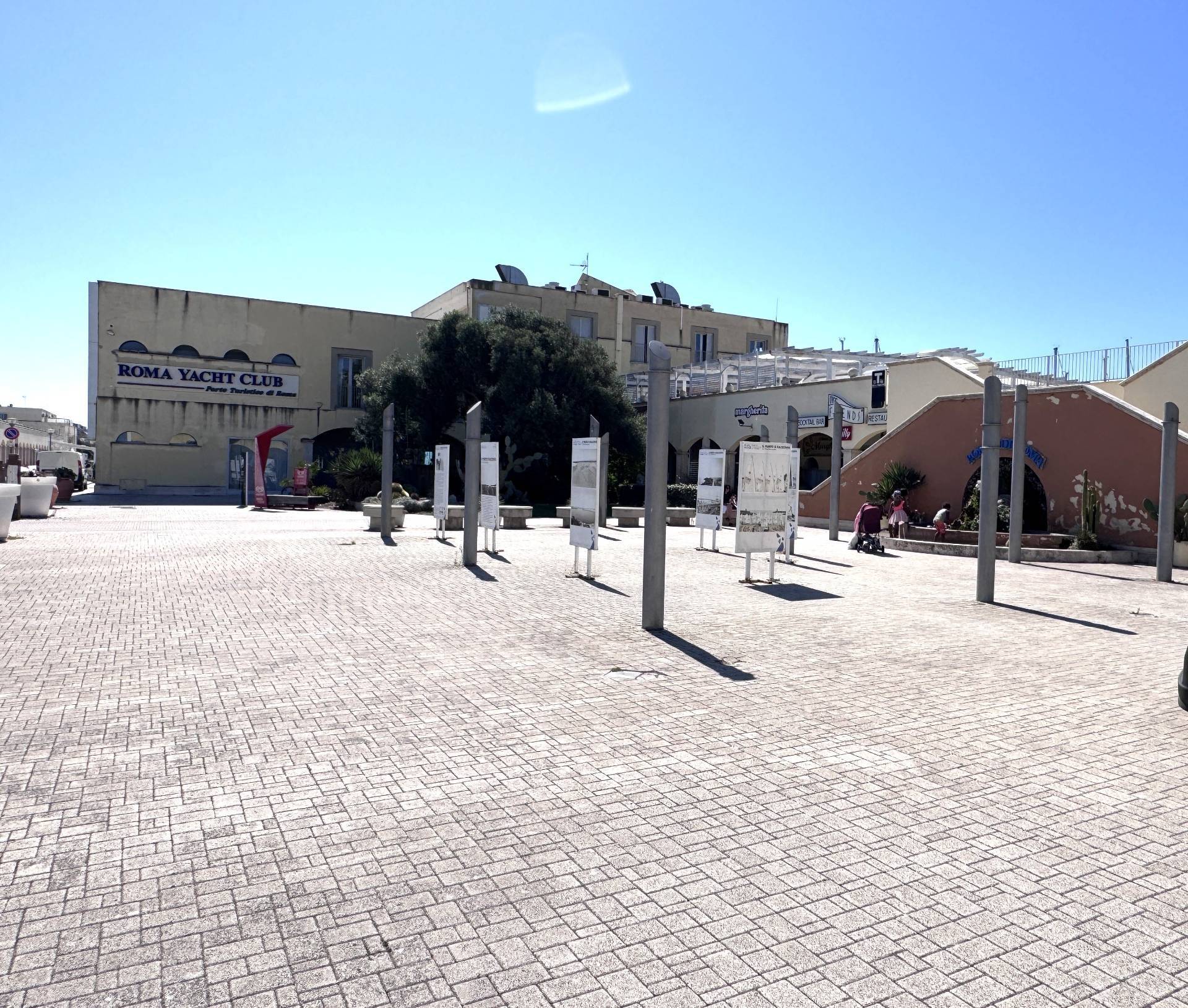 Attivit Commerciale in affitto a Roma, Lido Di Ostia