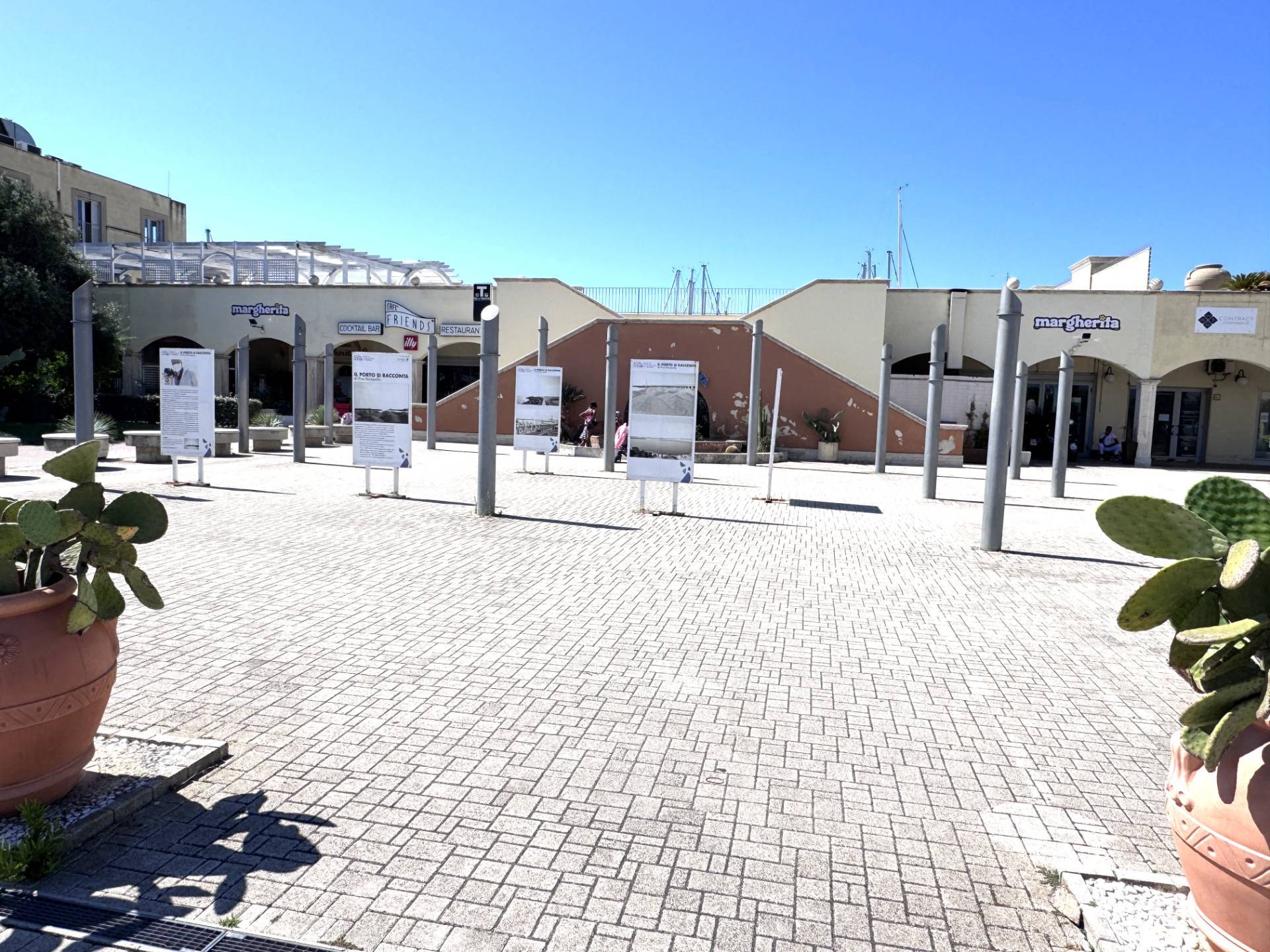 Attivit Commerciale in affitto a Roma, Lido Di Ostia