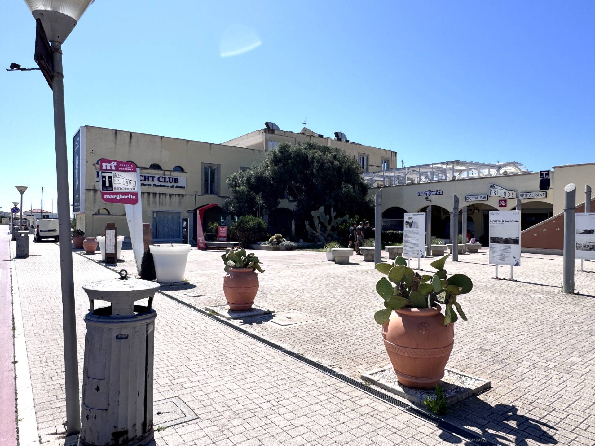 Attivit Commerciale in affitto a Roma, Lido Di Ostia