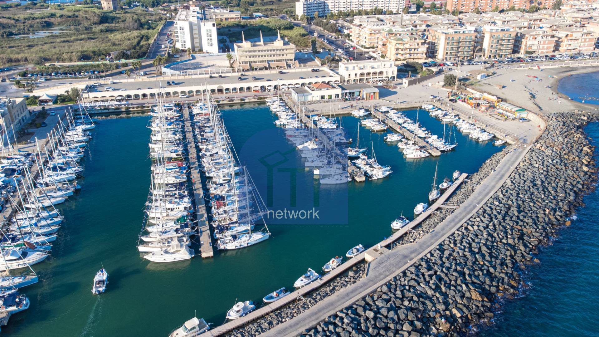 Locale Commerciale in affitto a Roma, Lido Di Ostia