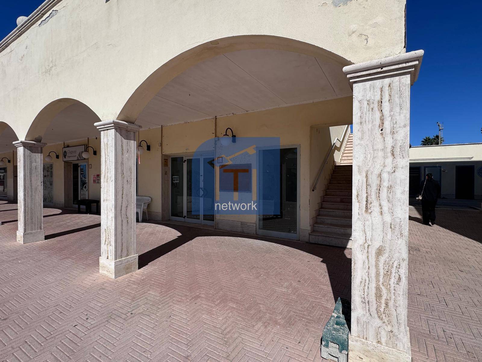 Locale Commerciale in affitto a Roma, Lido Di Ostia