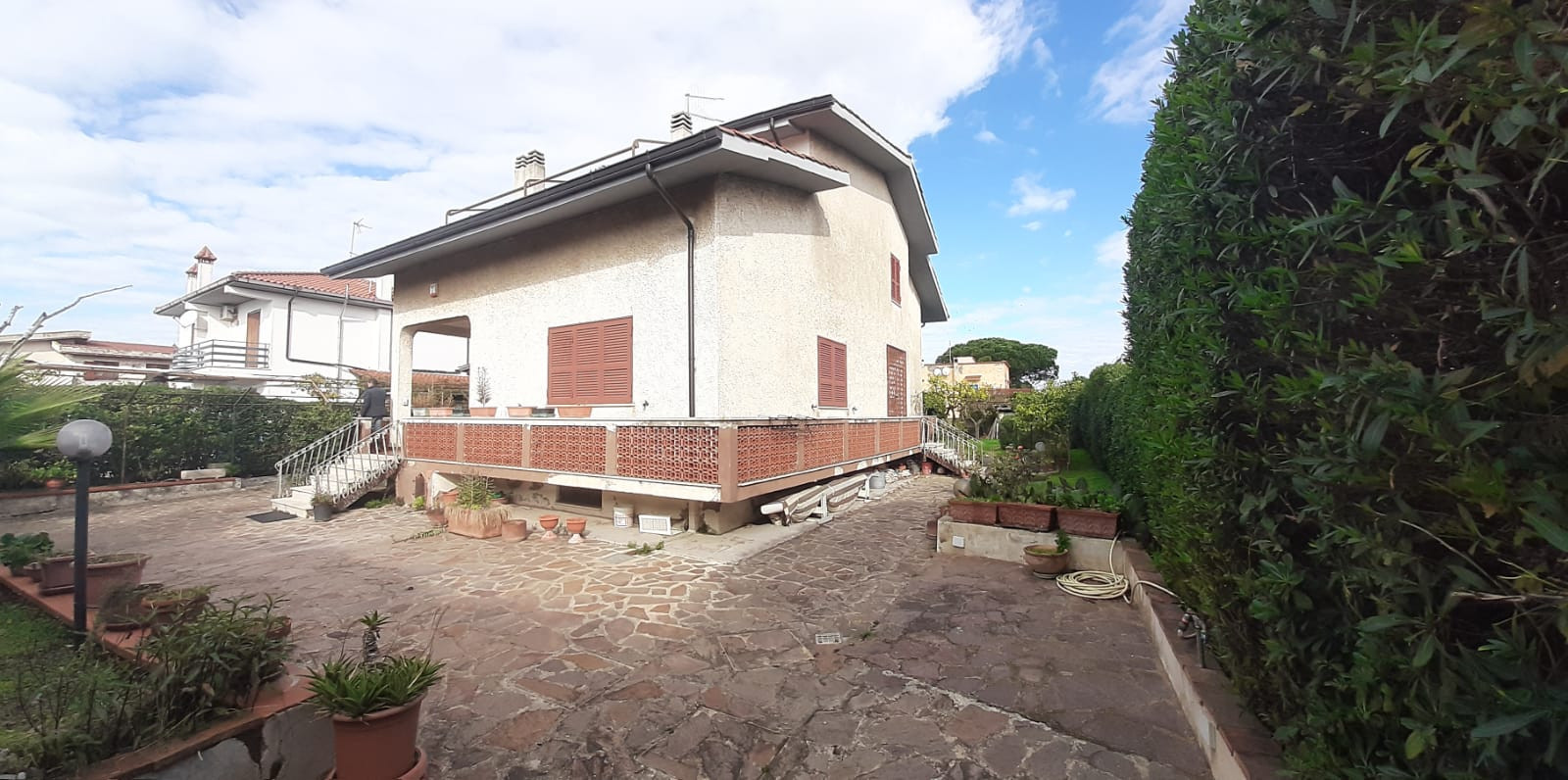 Villa singola in vendita a Ardea, Nuova California