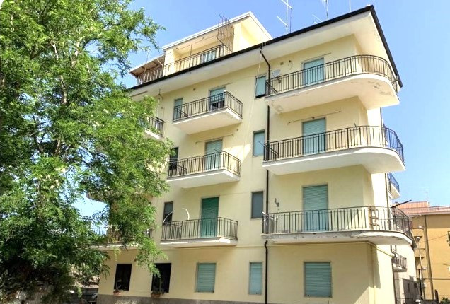 Appartamento in vendita a Fiumefreddo Bruzio