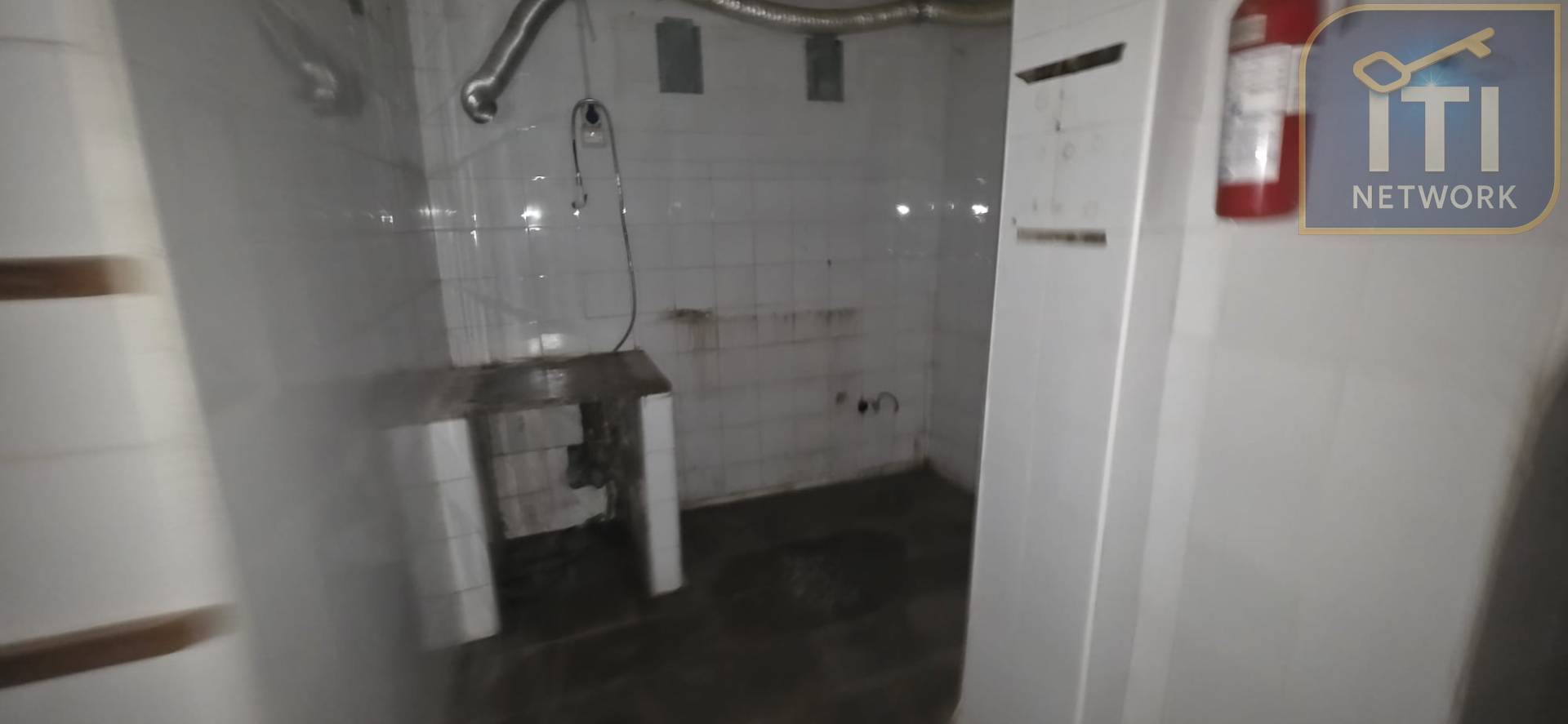 Magazzino in vendita a Roma, Ostia Centro
