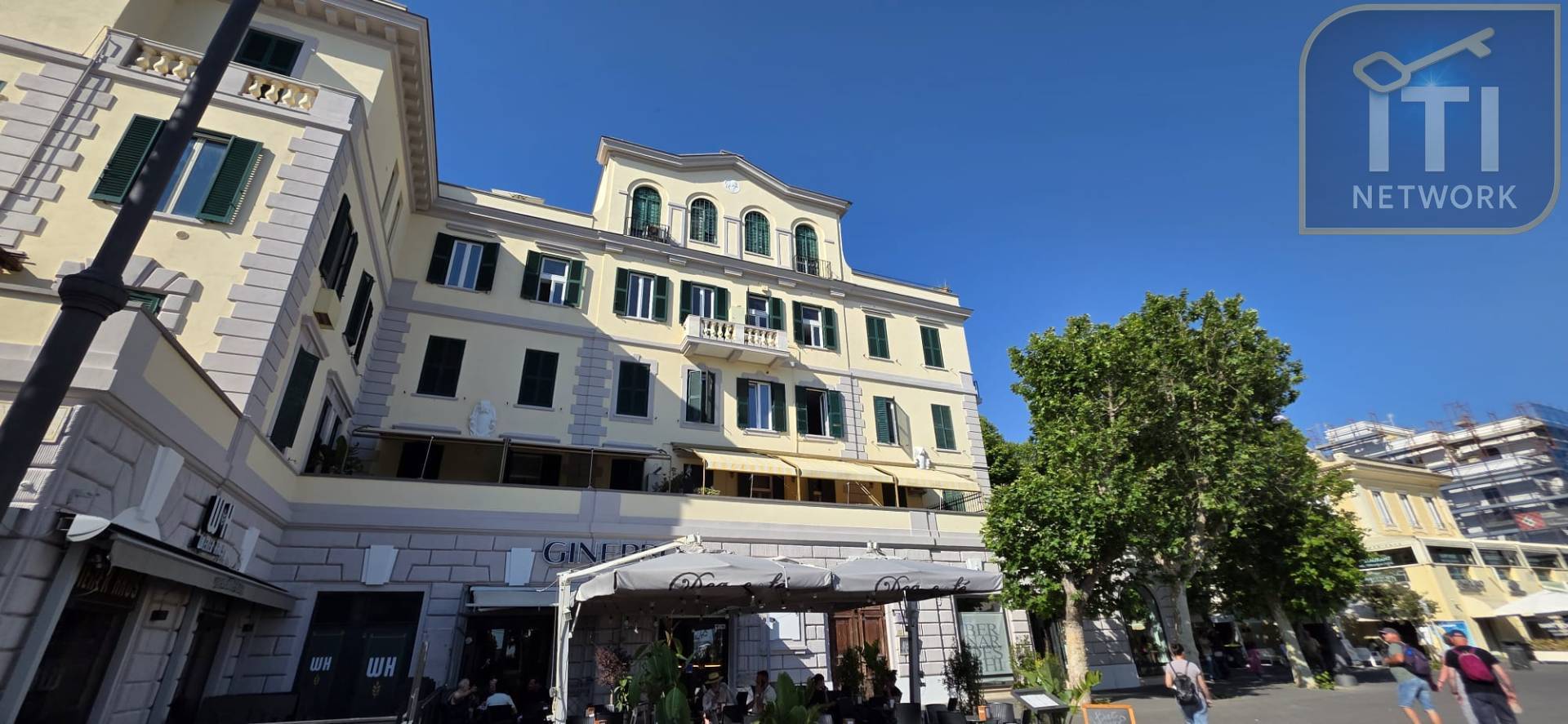 Appartamento in vendita a Roma, Ostia Centro