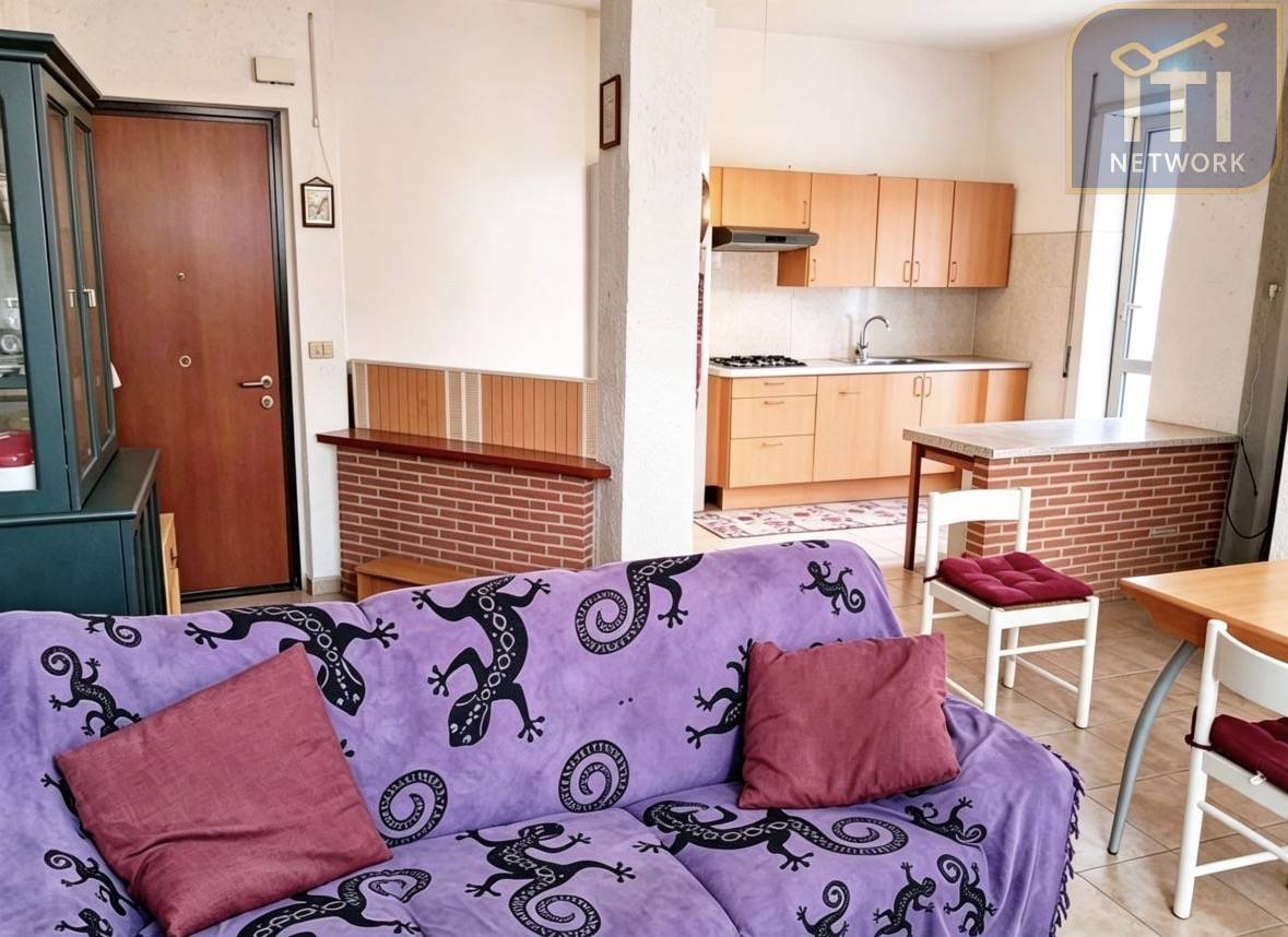 Appartamento in vendita a Roma, Ostia Levante