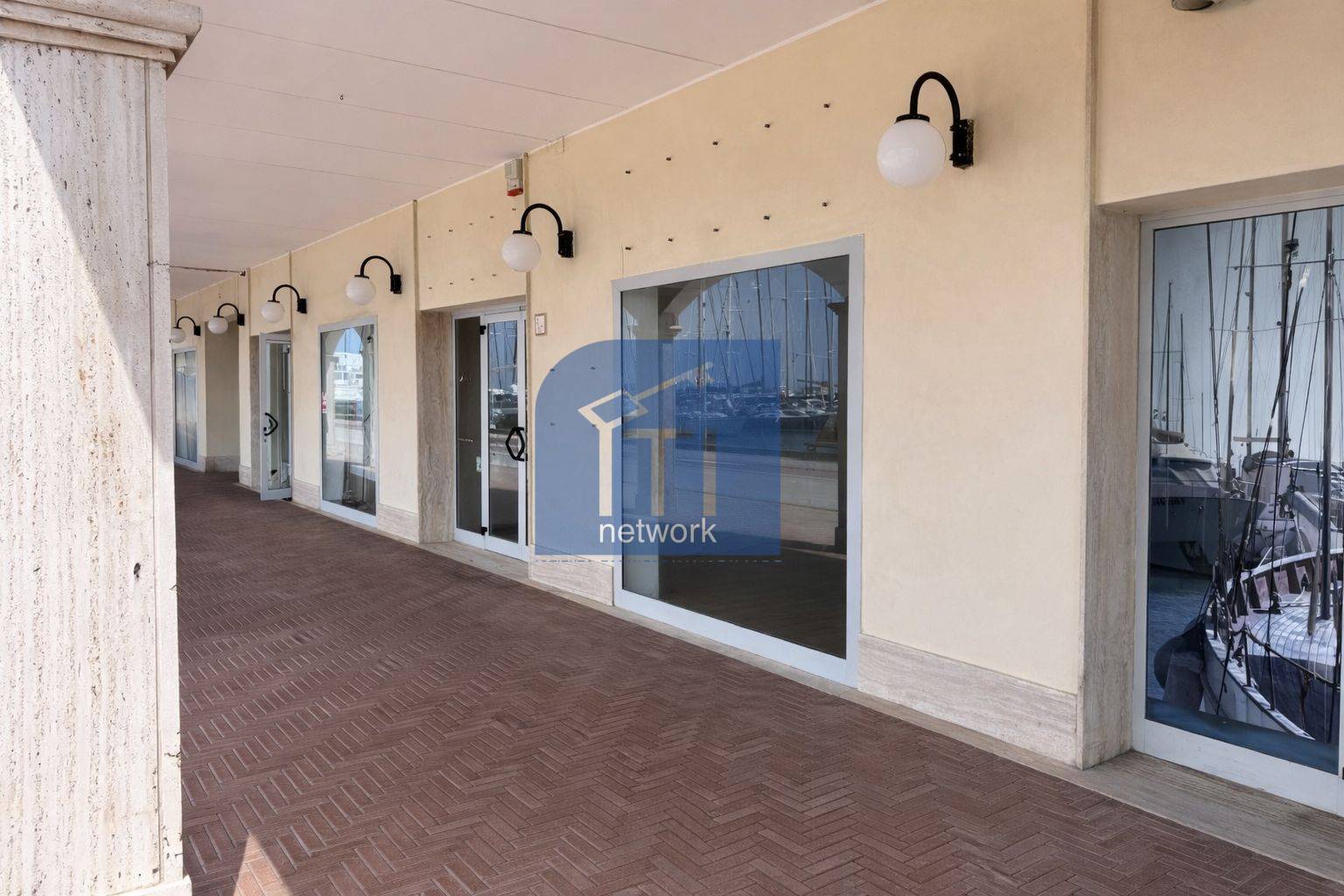 Locale Commerciale in affitto a Roma, Lido Di Ostia