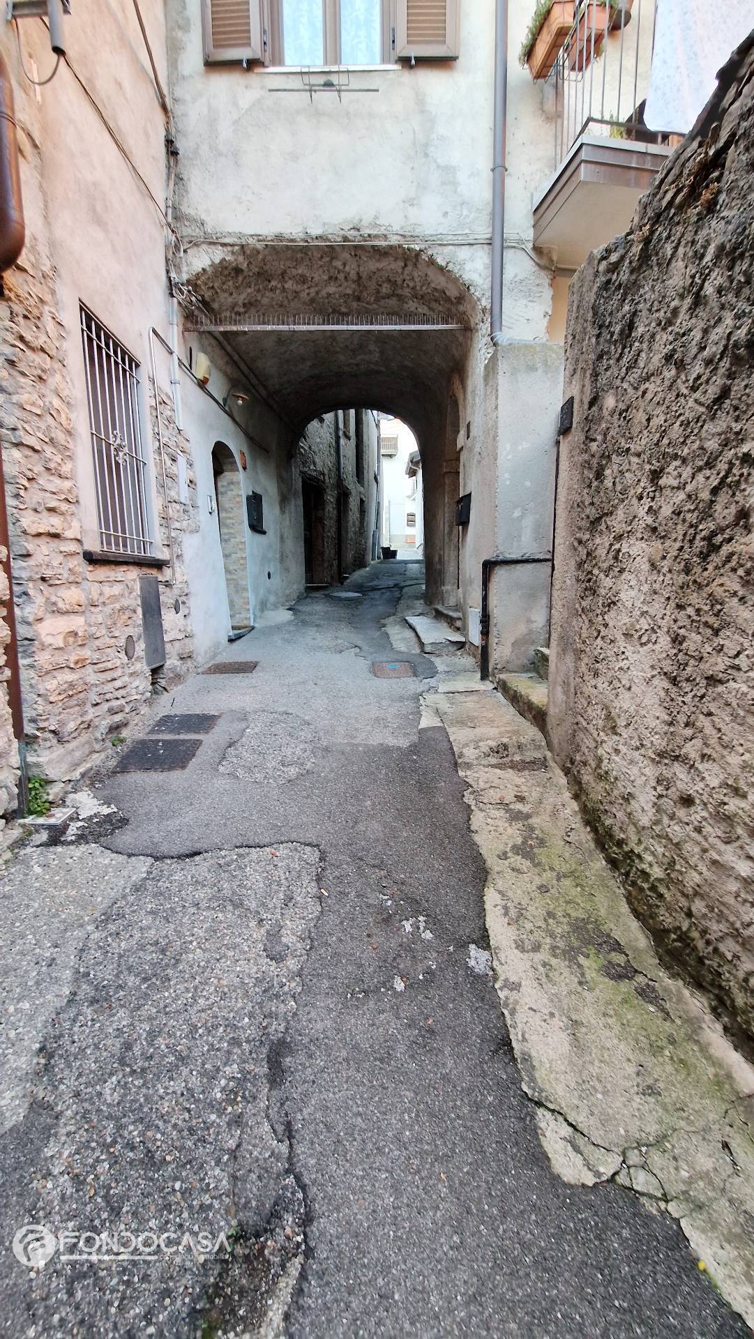 Abitazioni tipiche storiche in vendita a Cernobbio, Rovenna