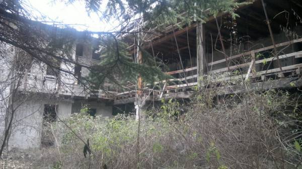 Palazzo intero stabile in vendita a Erba, Incino