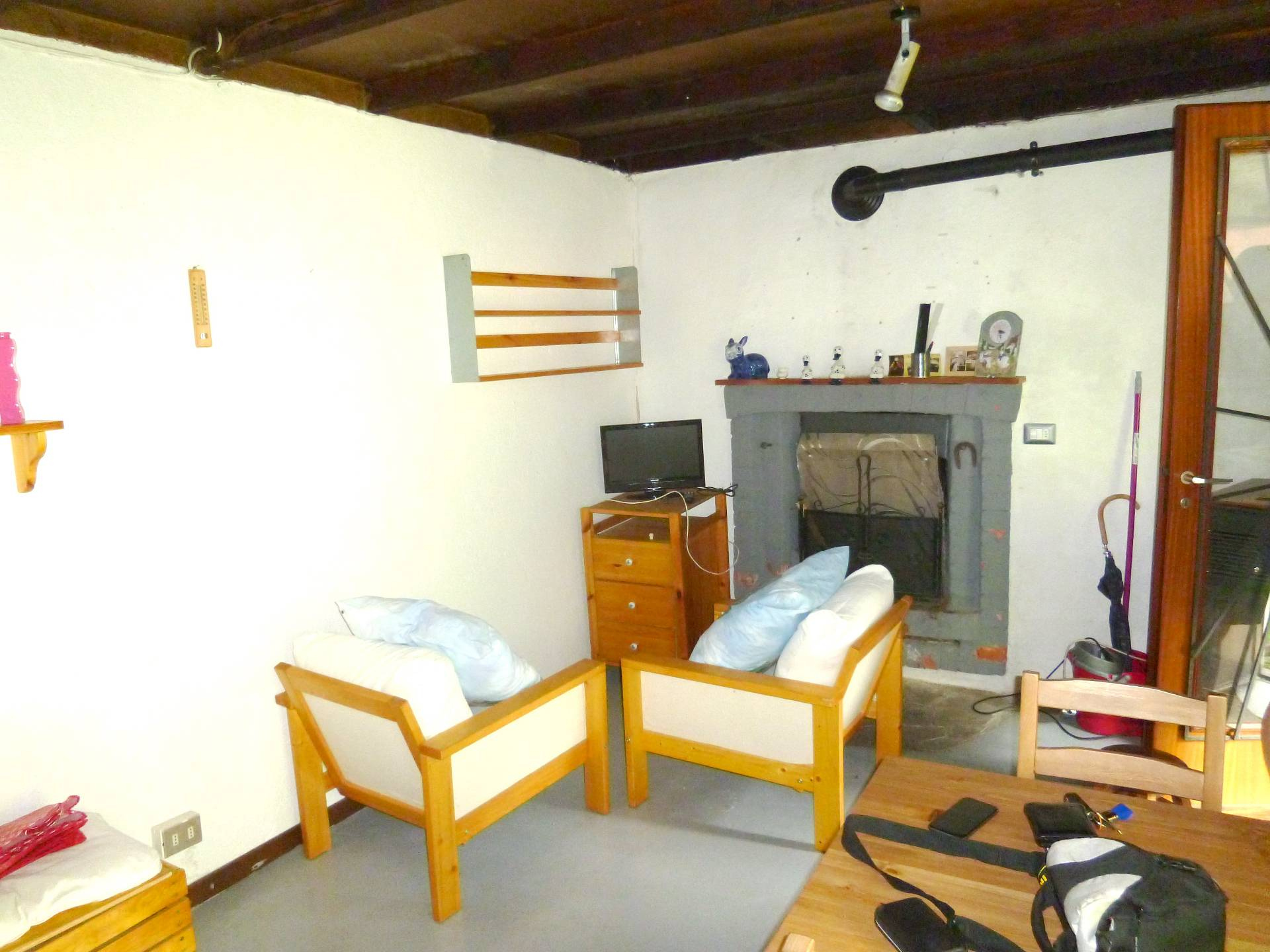 Semindipendente in vendita a Torno, Montepiatto