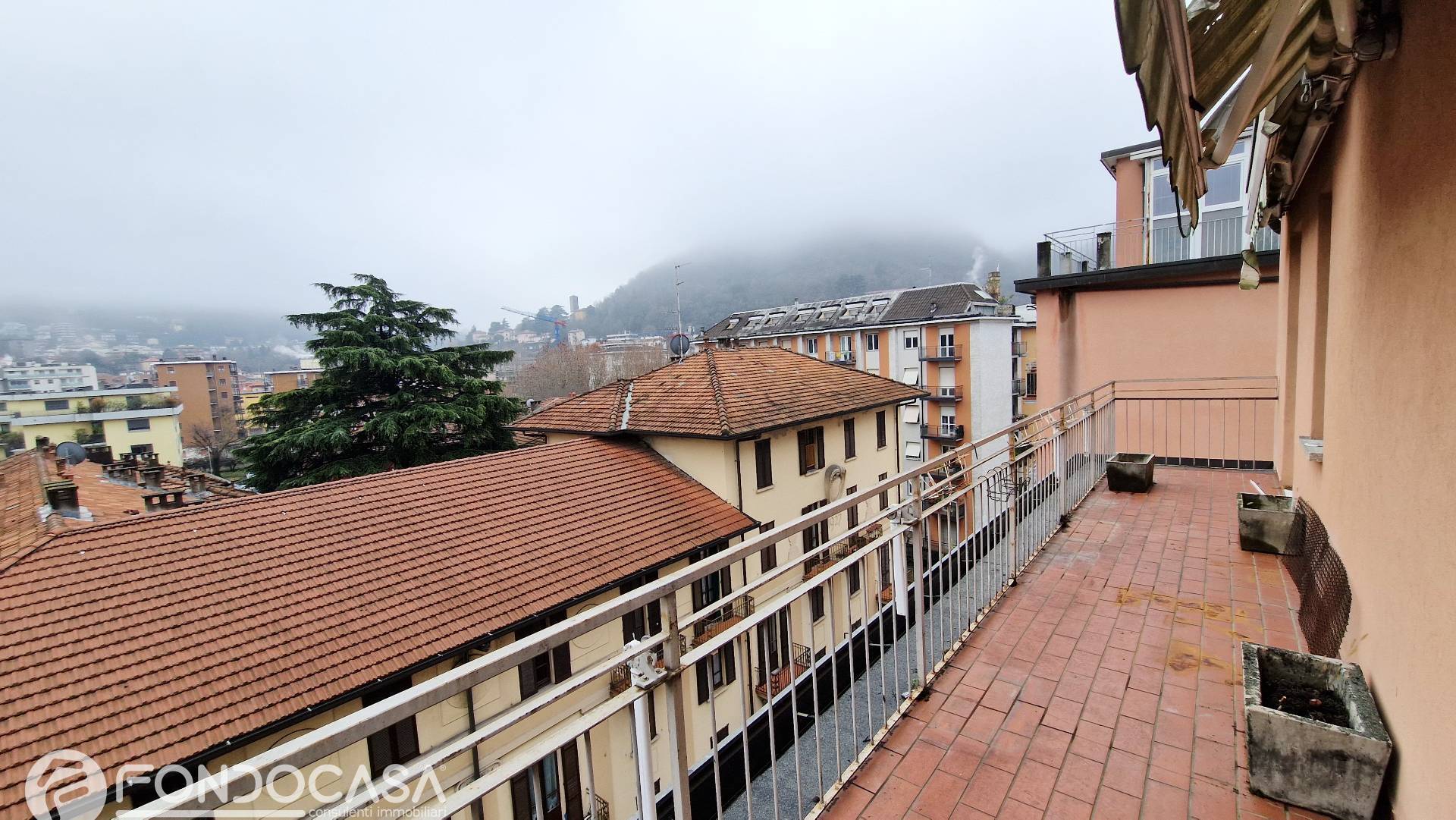 Appartamento in vendita a Como, Borghi