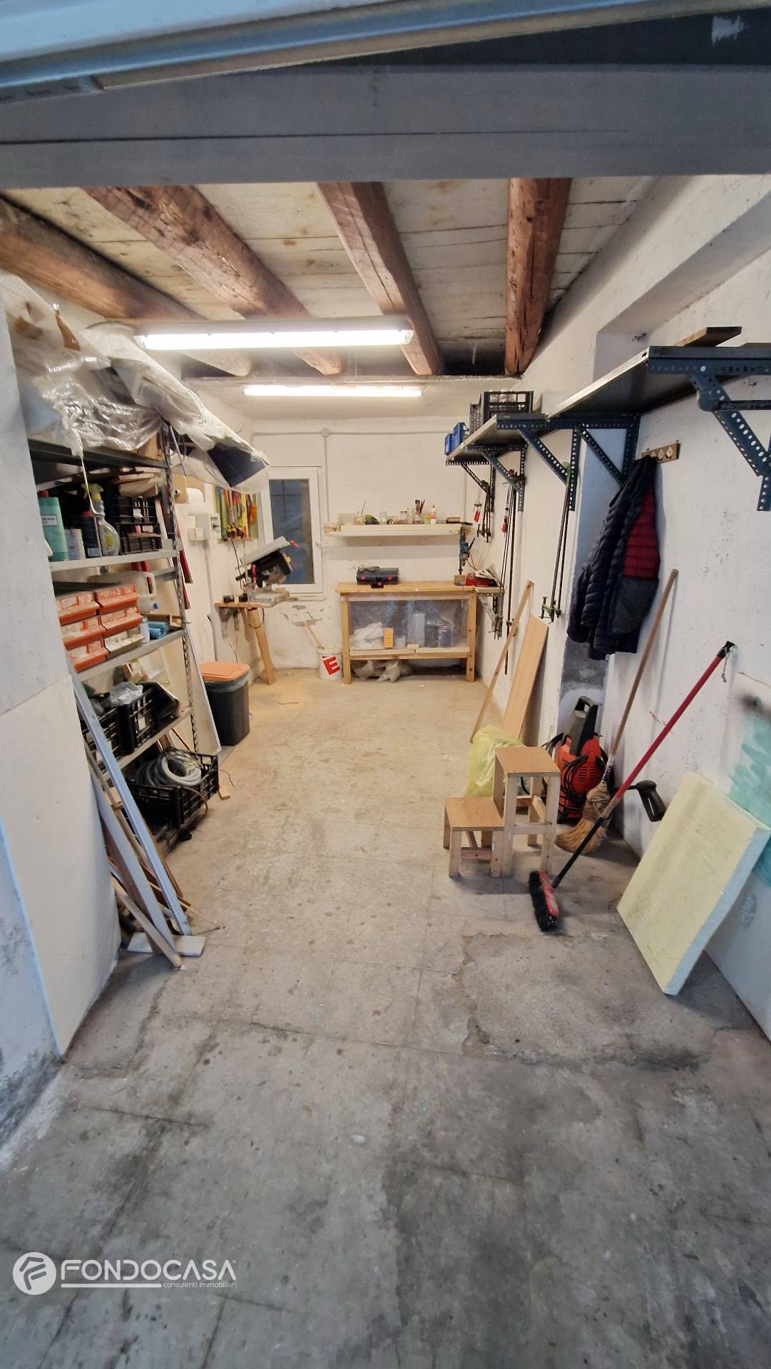 Box o garage in vendita a Como, Borghi