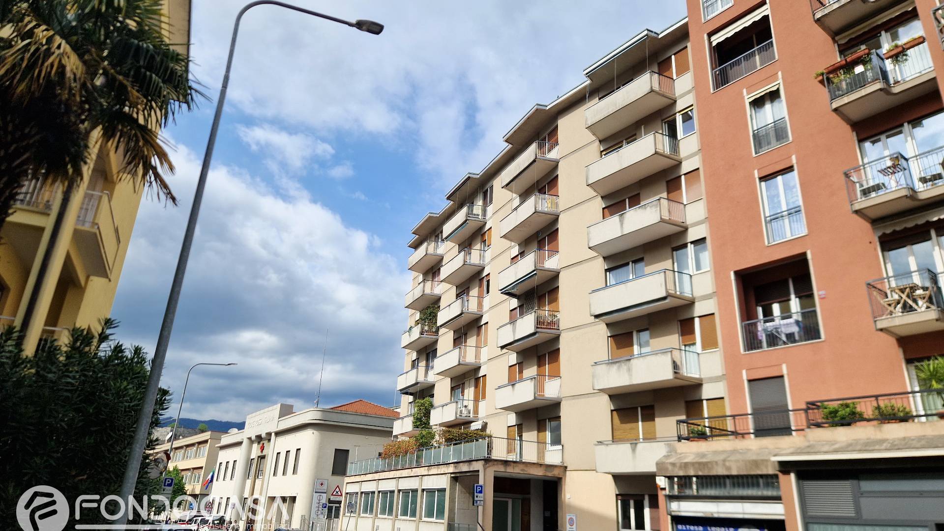 Appartamento in affitto a Como, Borghi