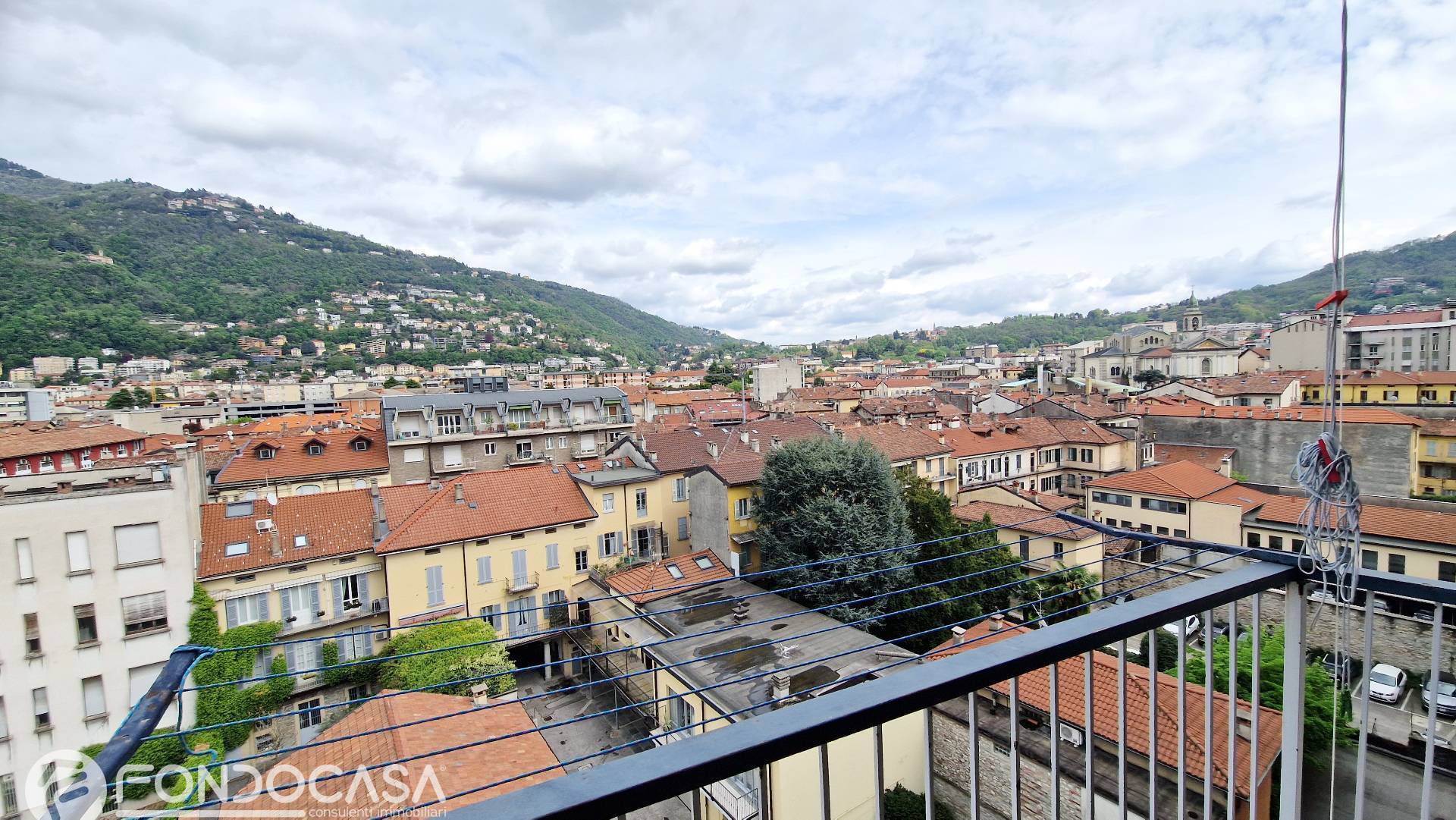 Appartamento in affitto a Como, Borghi