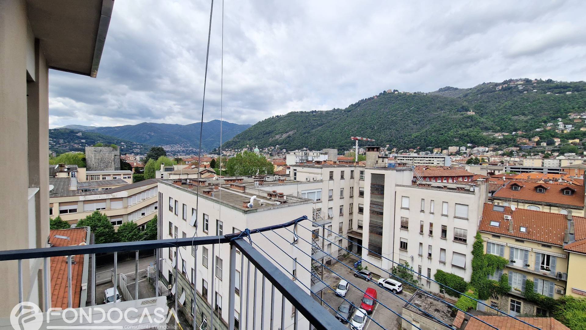 Appartamento in affitto a Como, Borghi