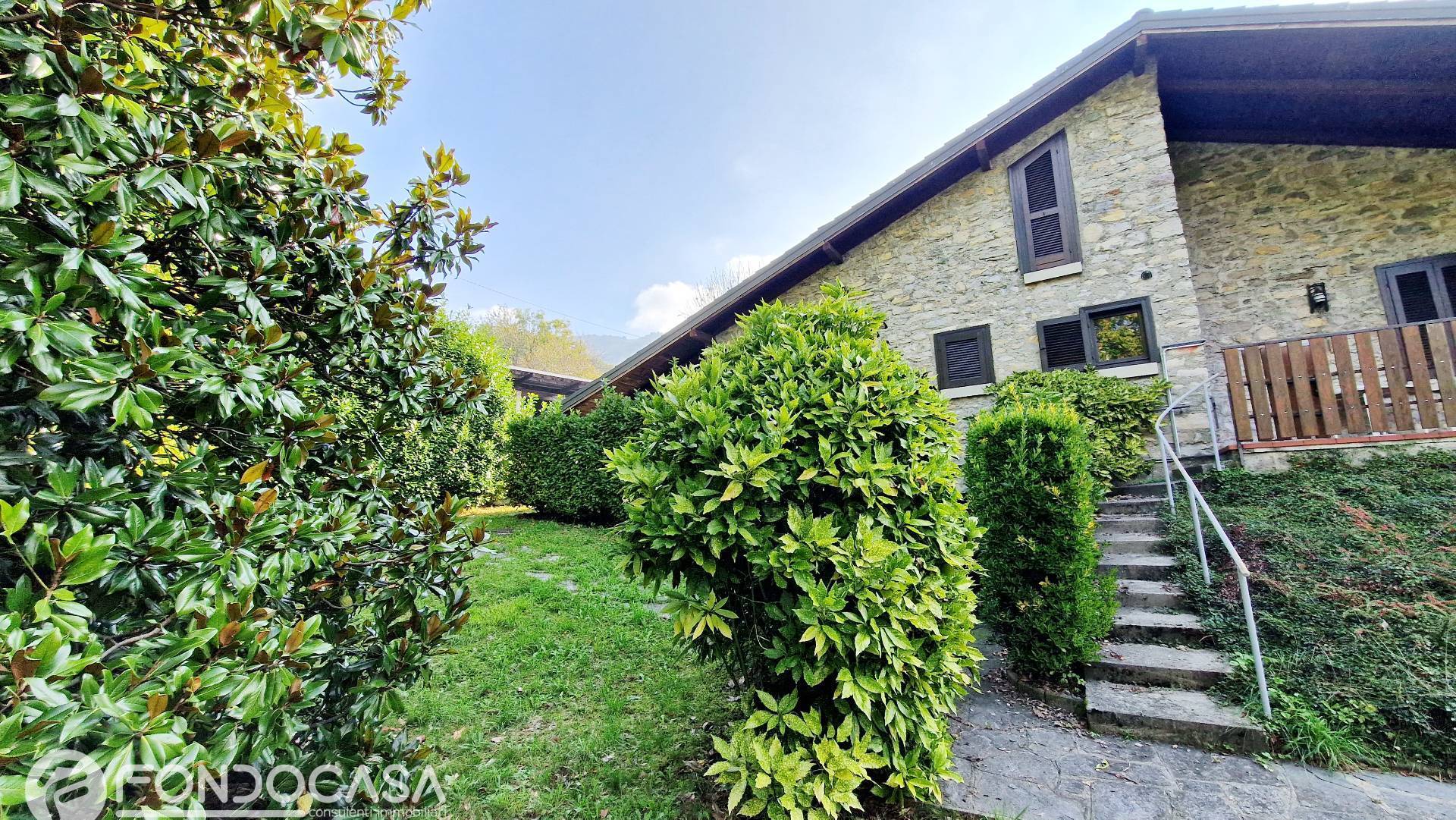 Casa indipendente in vendita a Centro Valle Intelvi