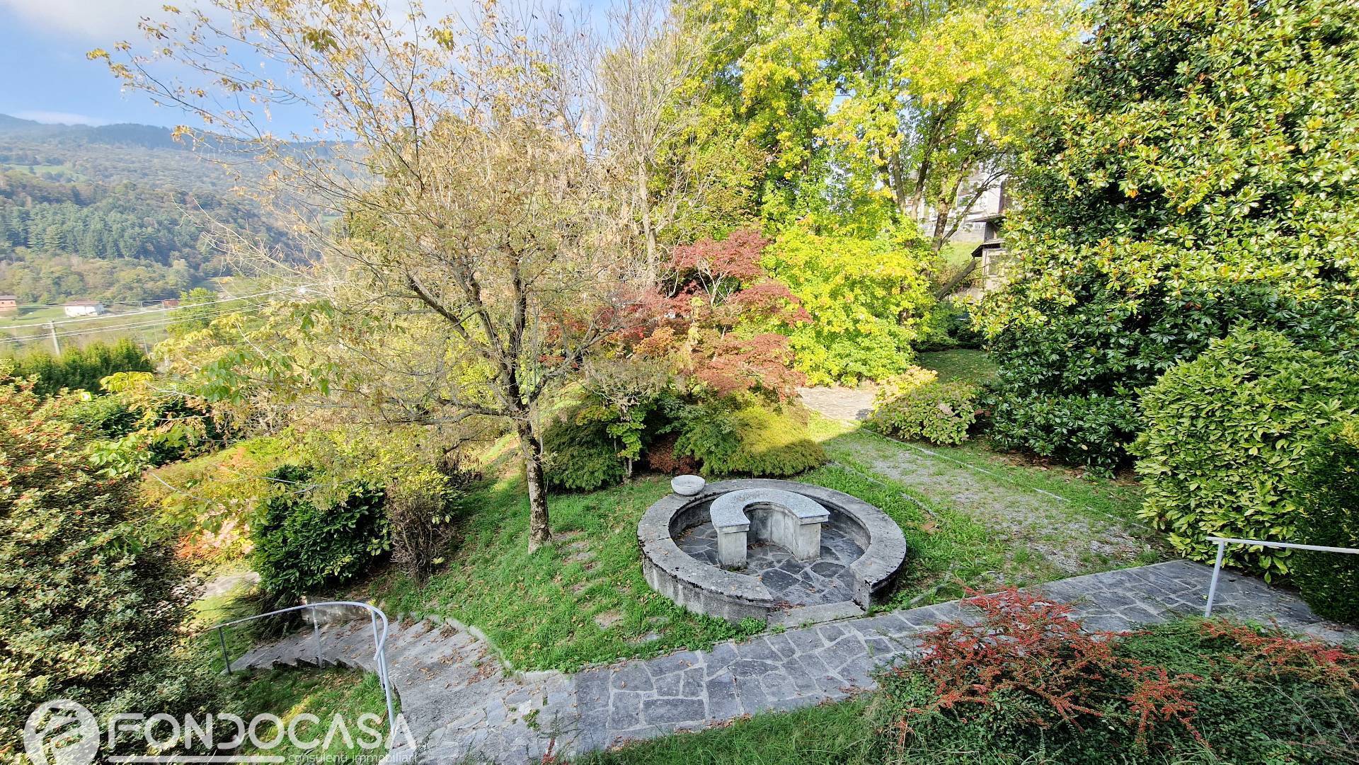 Casa indipendente in vendita a Centro Valle Intelvi