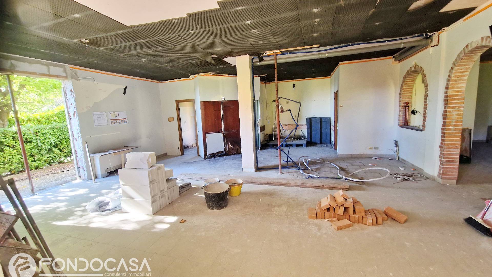 Appartamento in vendita a Alzate Brianza