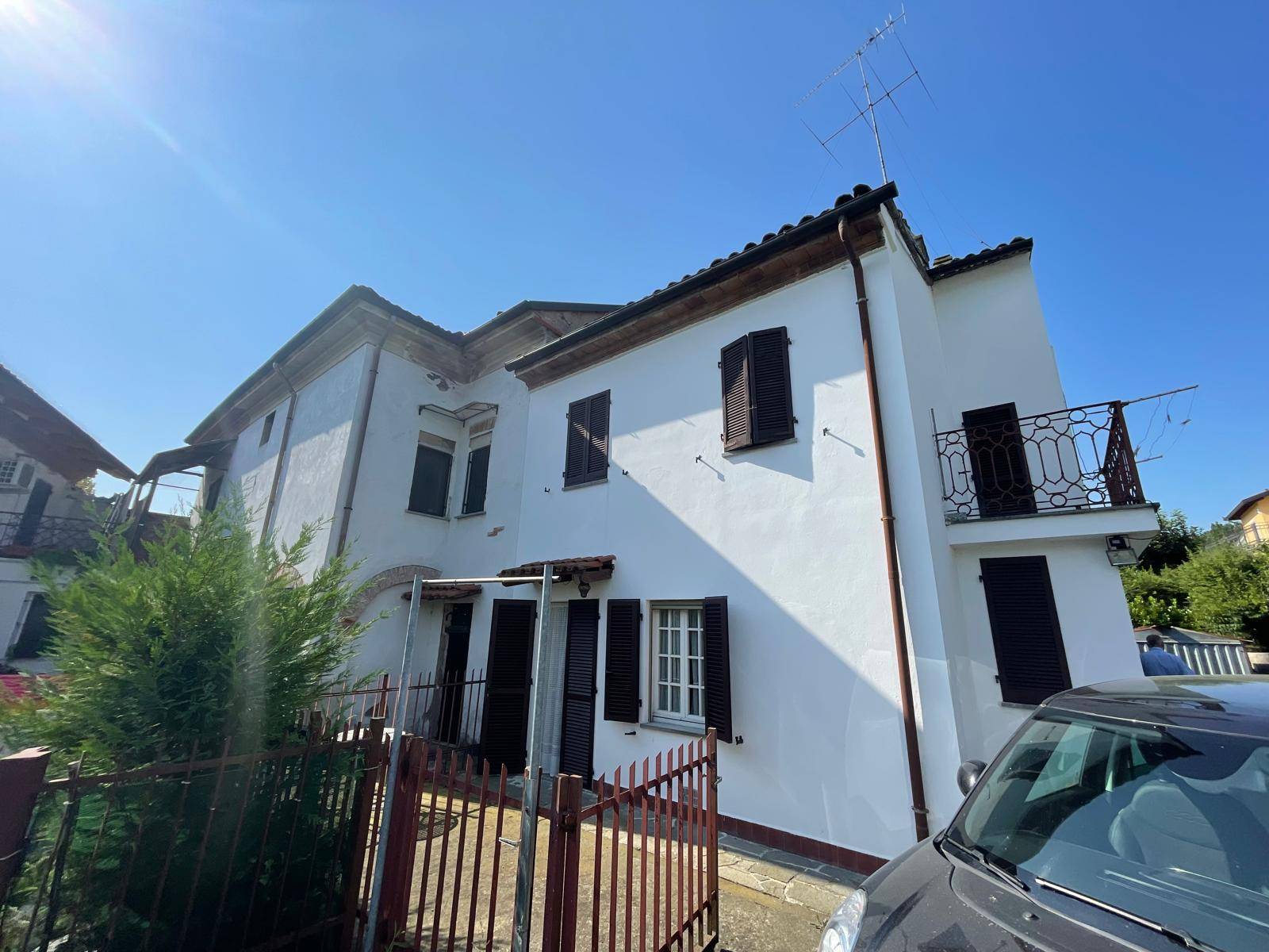 Casa indipendente con terrazzo, Alessandria valle san bartolomeo