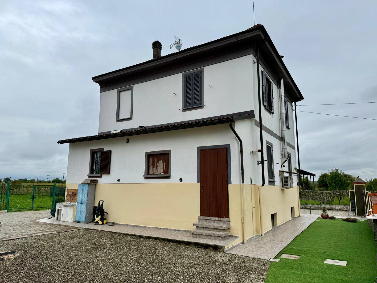 Casa singola in vendita a Sezzadio