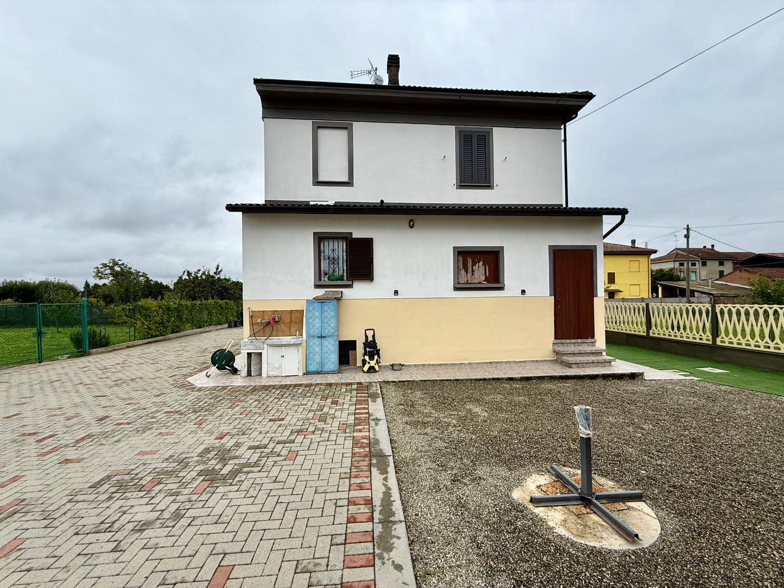 Casa singola in vendita a Sezzadio