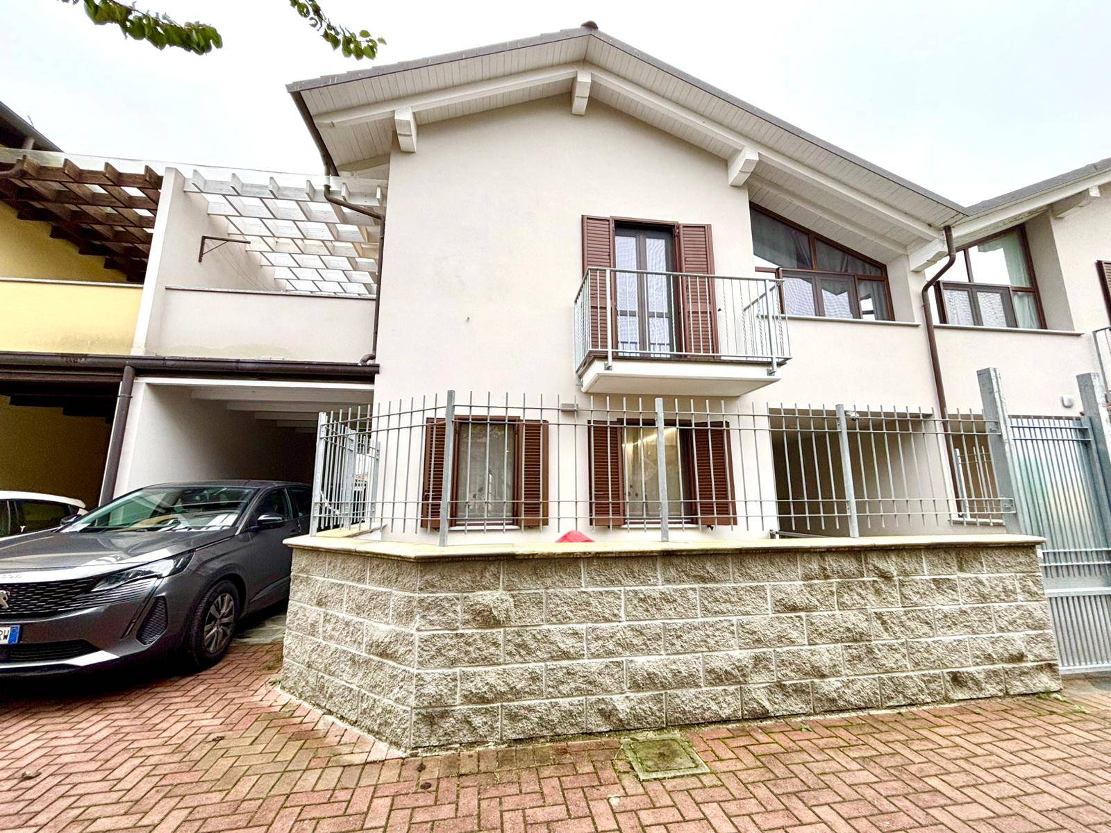 Villette a schiera in vendita a Alessandria, Castelceriolo