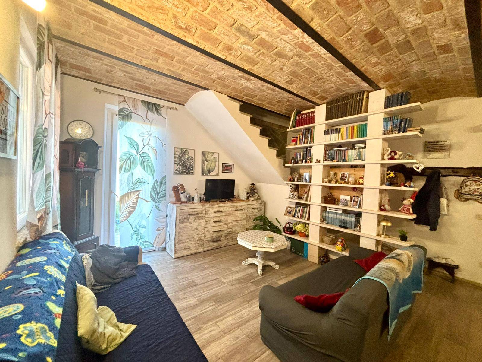 Villa in vendita a Alessandria, San Giuliano Vecchio