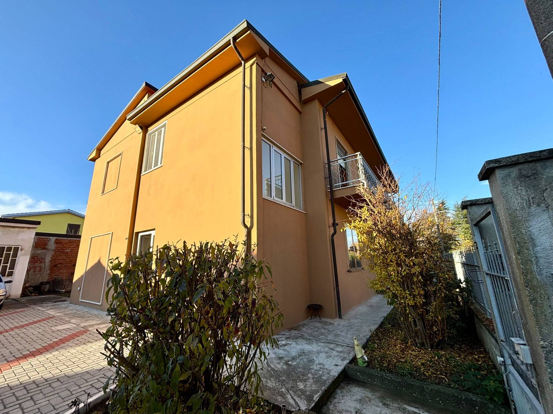 Bifamiliare in vendita a Alessandria, Cristo