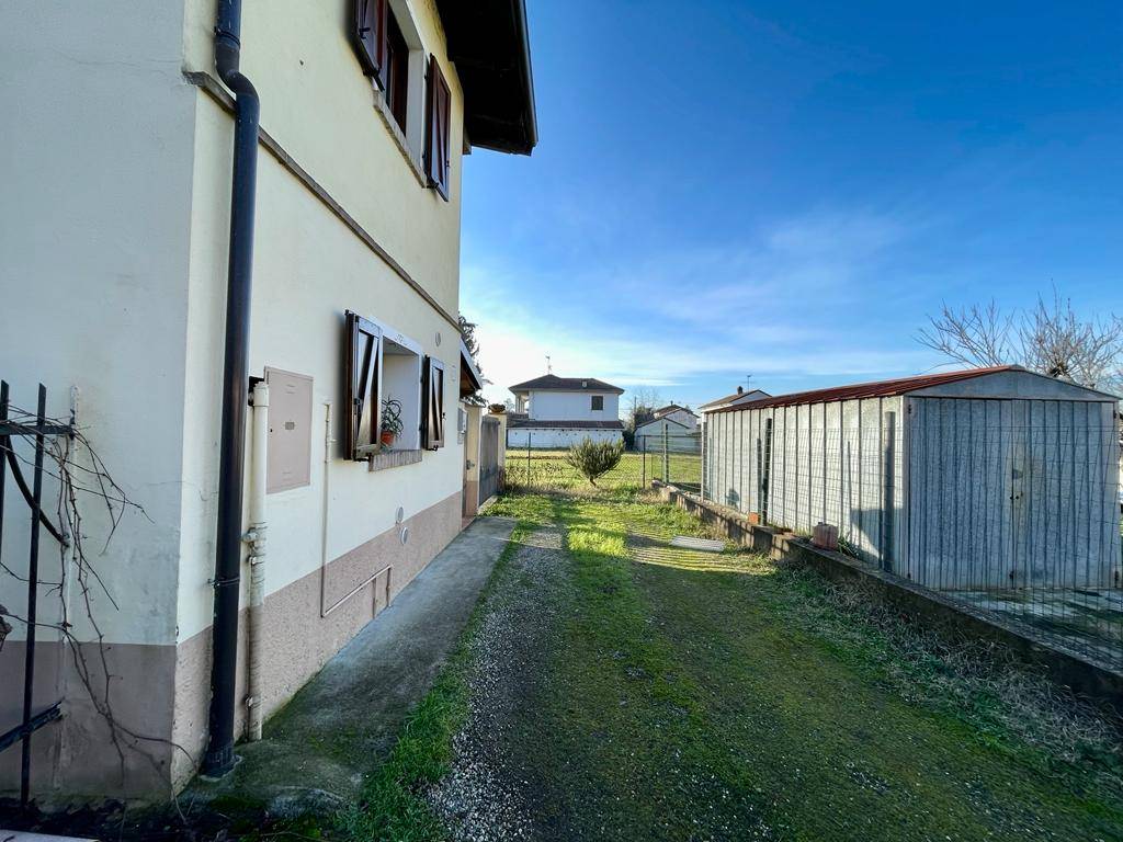 Casa singola in vendita a Alessandria, Mandrogne