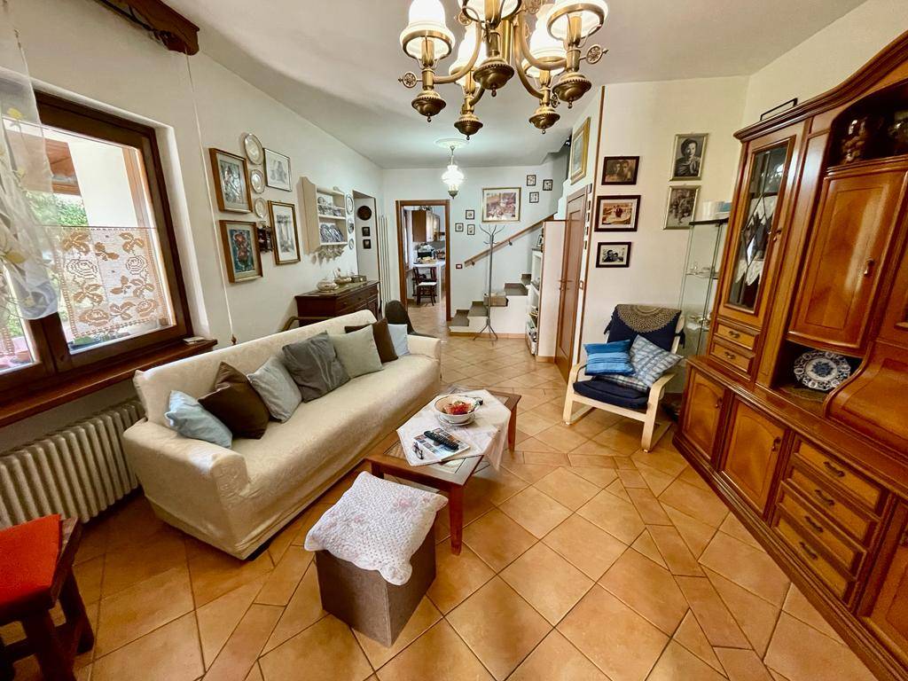 Casa singola in vendita a Alessandria, Mandrogne