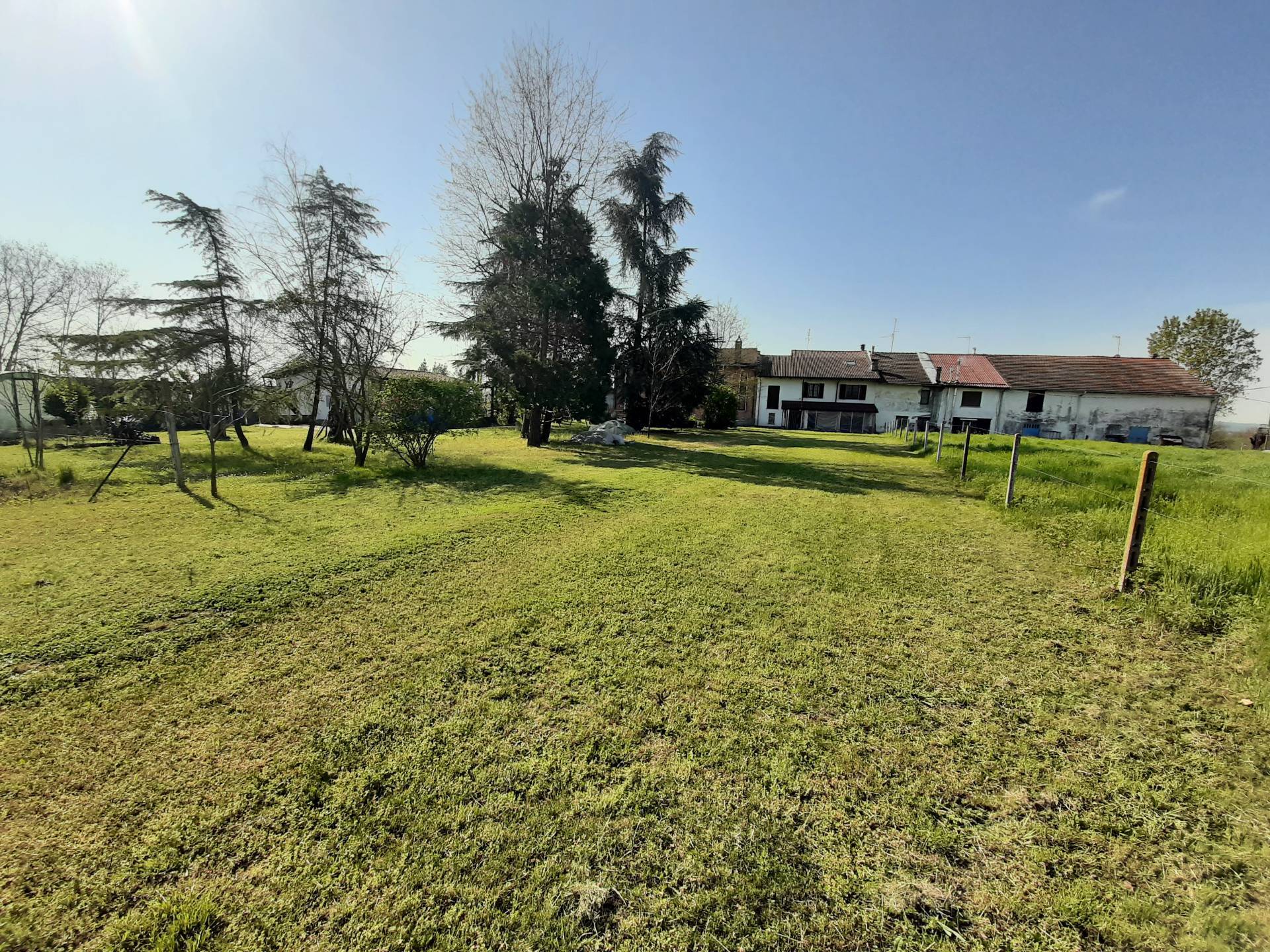 Casa singola in vendita a Quattordio, Serra