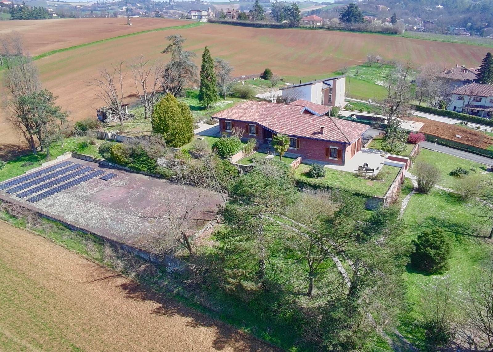 Villa in vendita a Alessandria, Valle San Bartolomeo