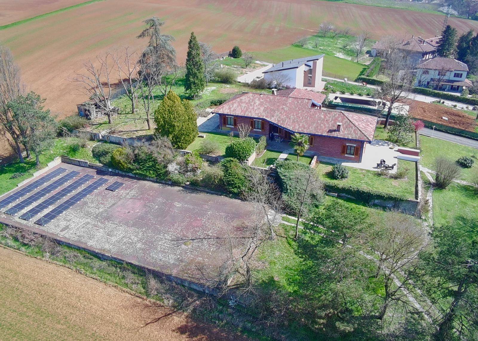 Villa in vendita a Alessandria, Valle San Bartolomeo