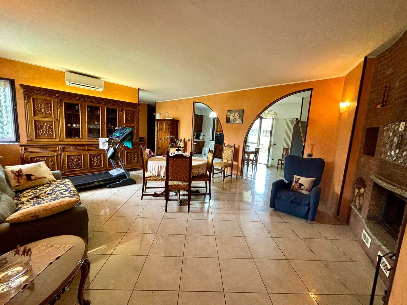 Villa in vendita a Castellazzo Bormida