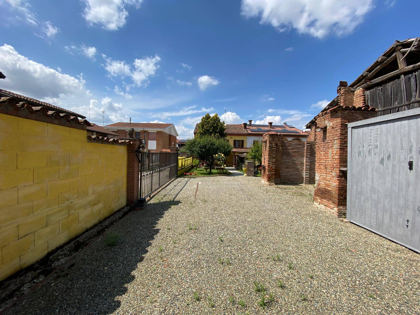 Casa singola in vendita a Alessandria, Villa del Foro