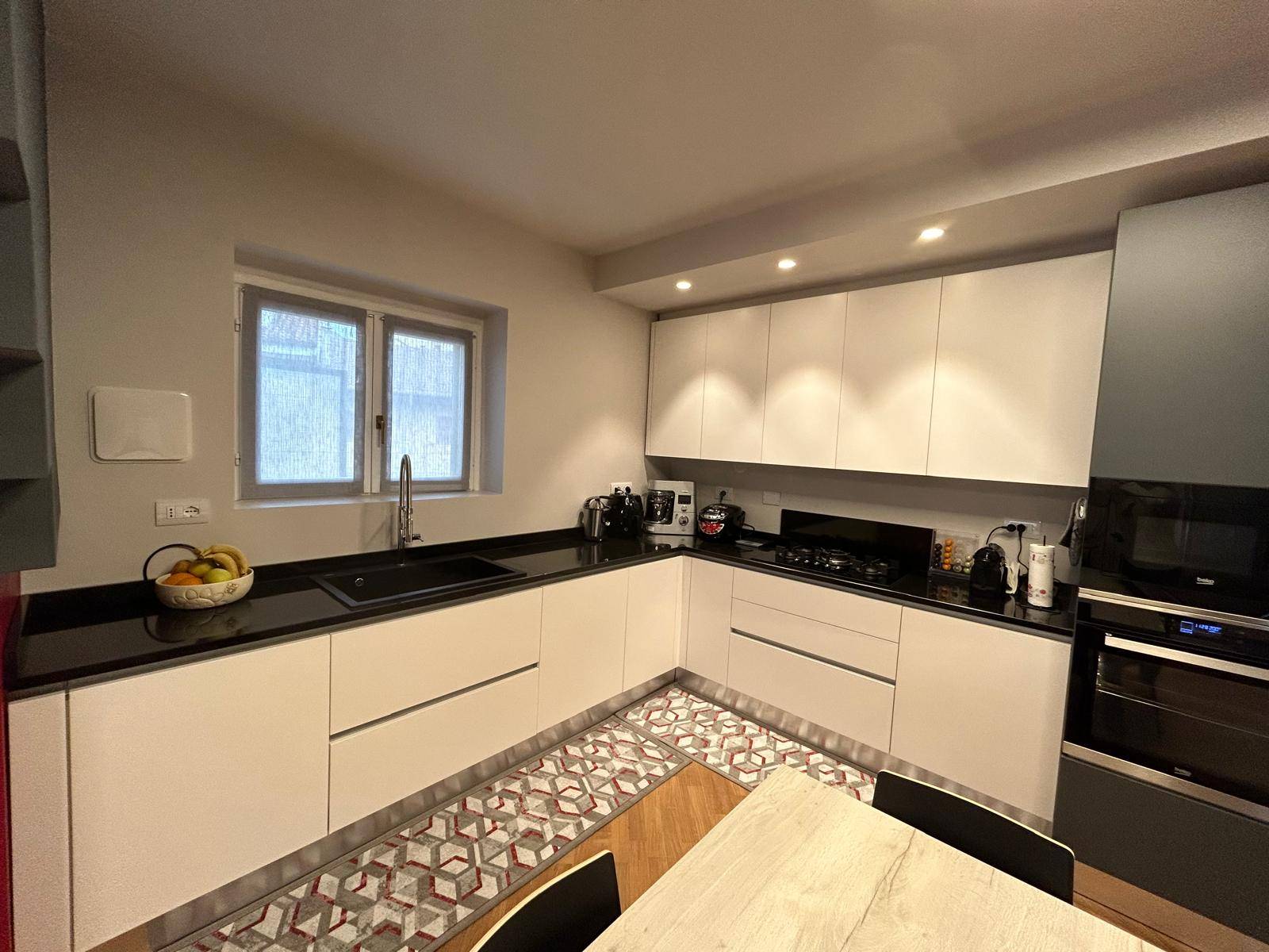 Appartamento in vendita a Alessandria, Centro-P.zza Matteotti