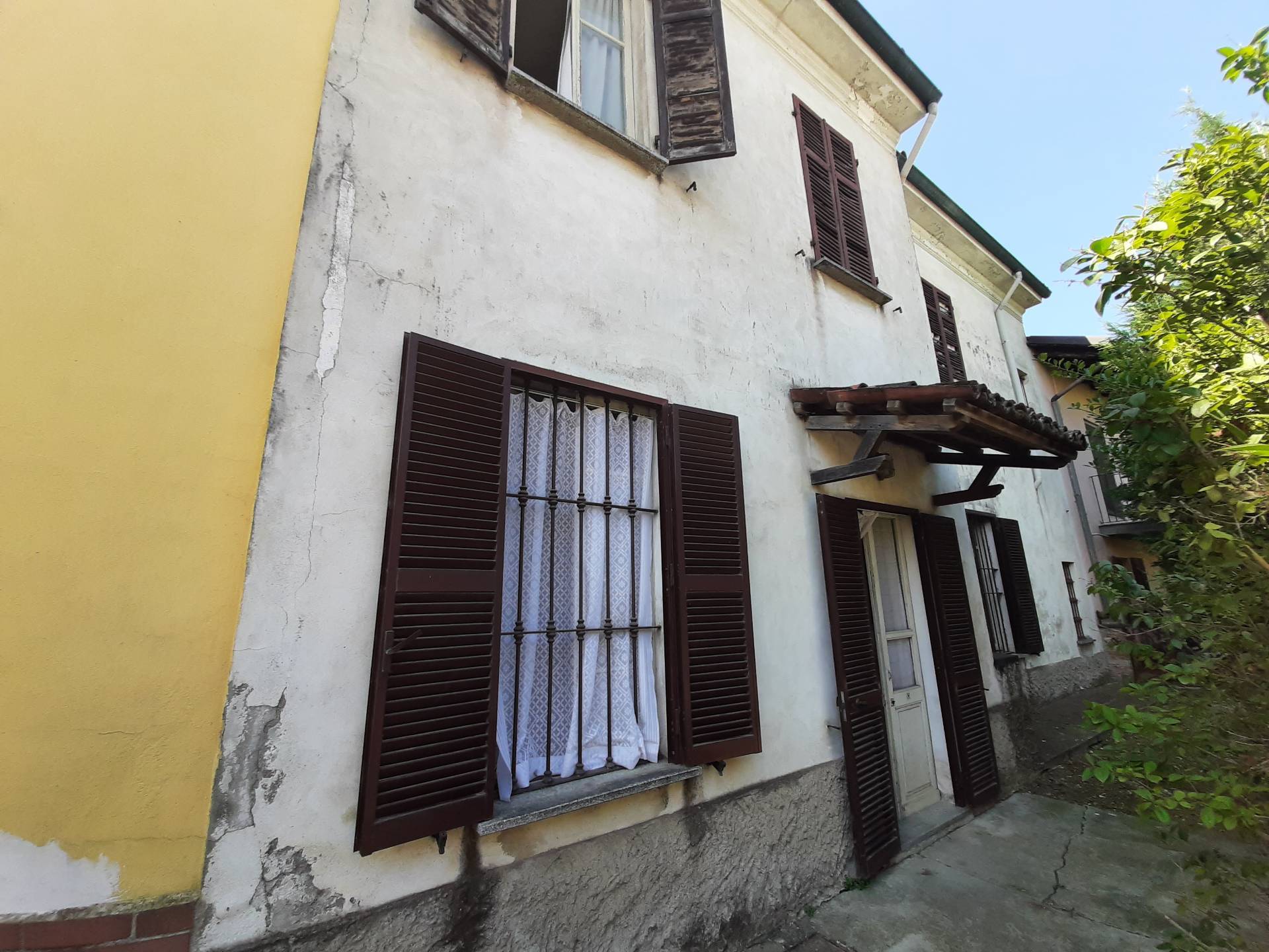 Casa singola in vendita a Alessandria, Lobbi