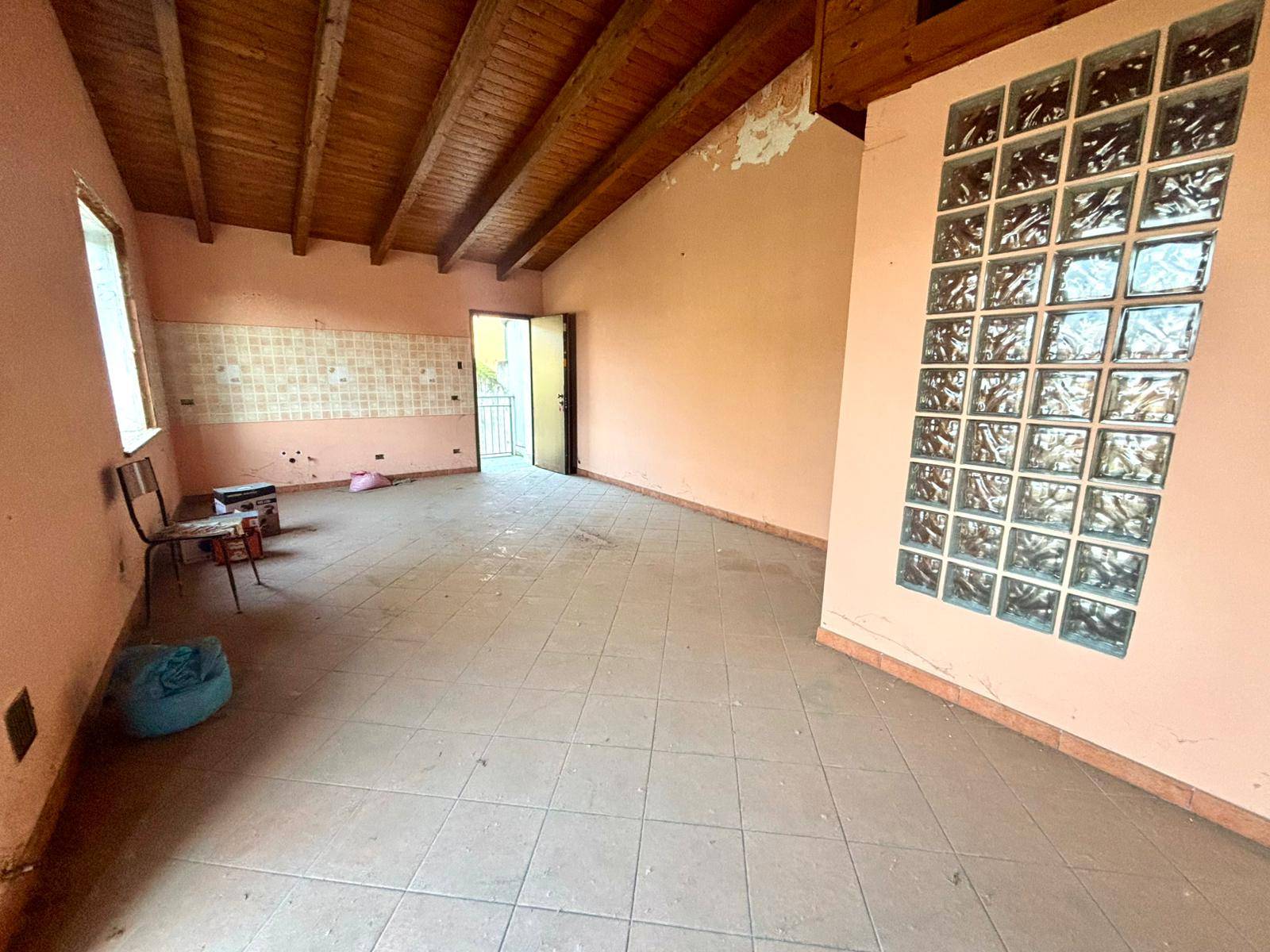 Bifamiliare in vendita a Quargnento