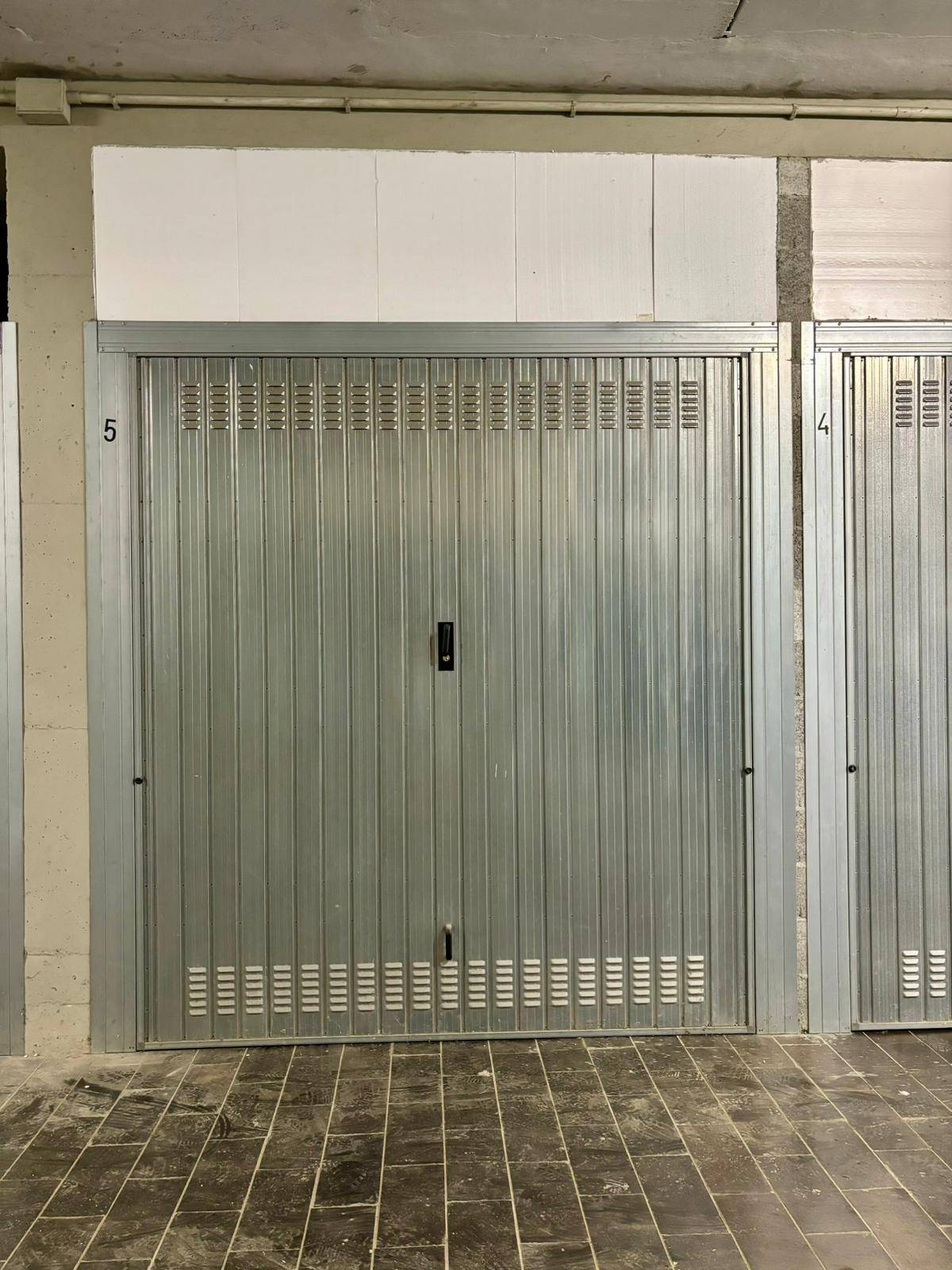 Box o garage in vendita a Alessandria