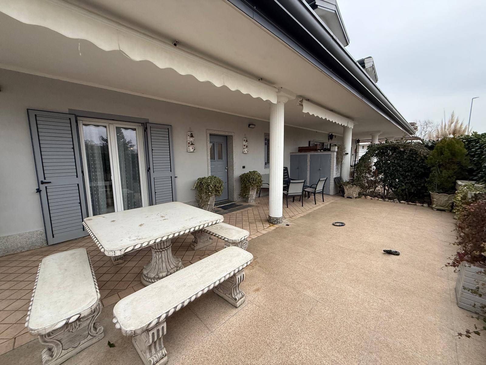 Villa in vendita a Alessandria, Casalbagliano