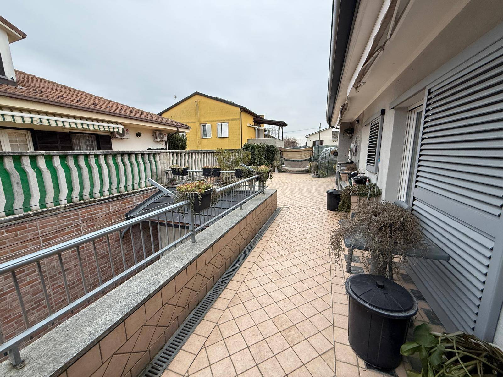 Villa in vendita a Alessandria, Casalbagliano