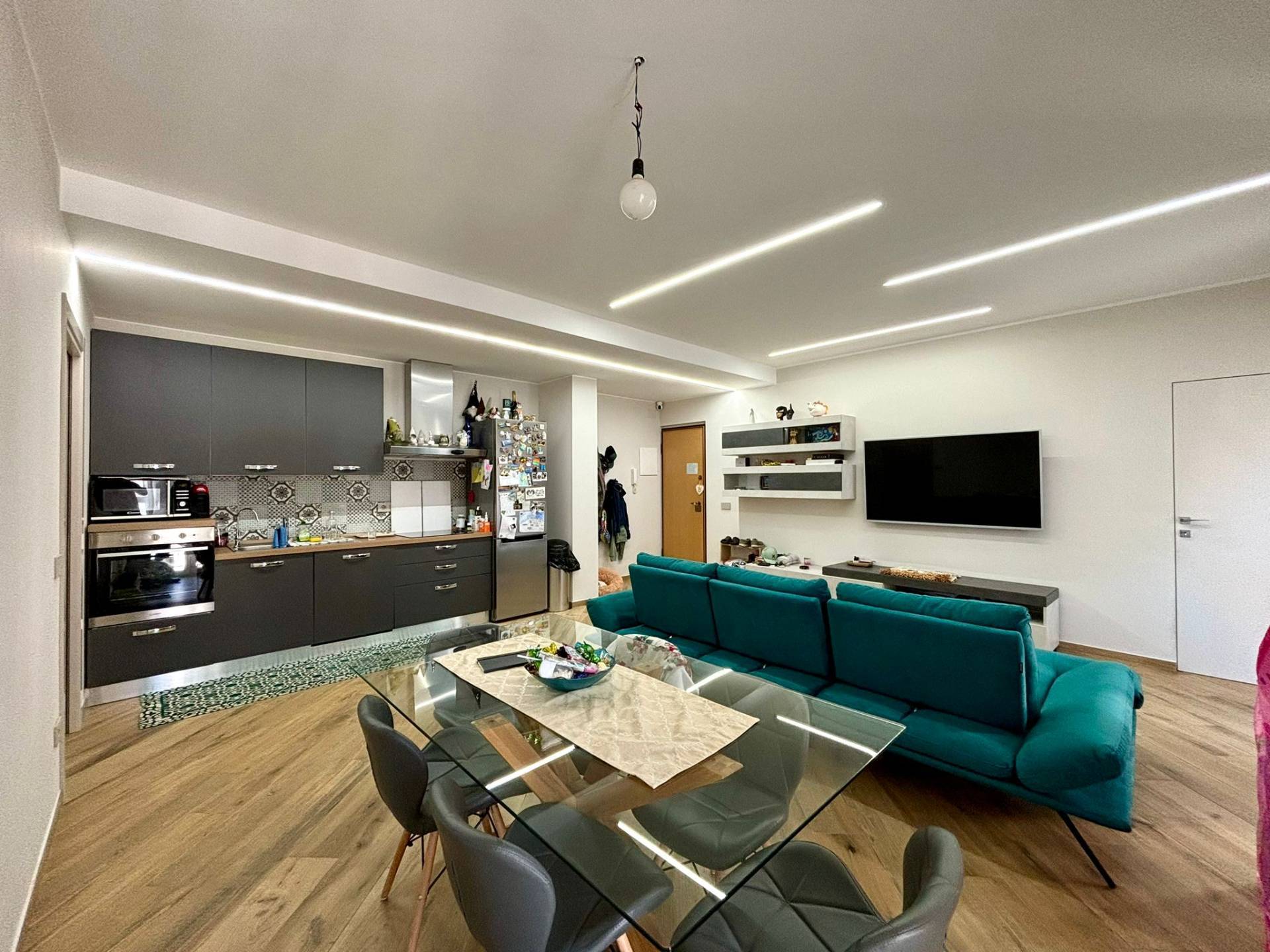 Appartamento in vendita a Alessandria, Centro-P.zza Garibaldi