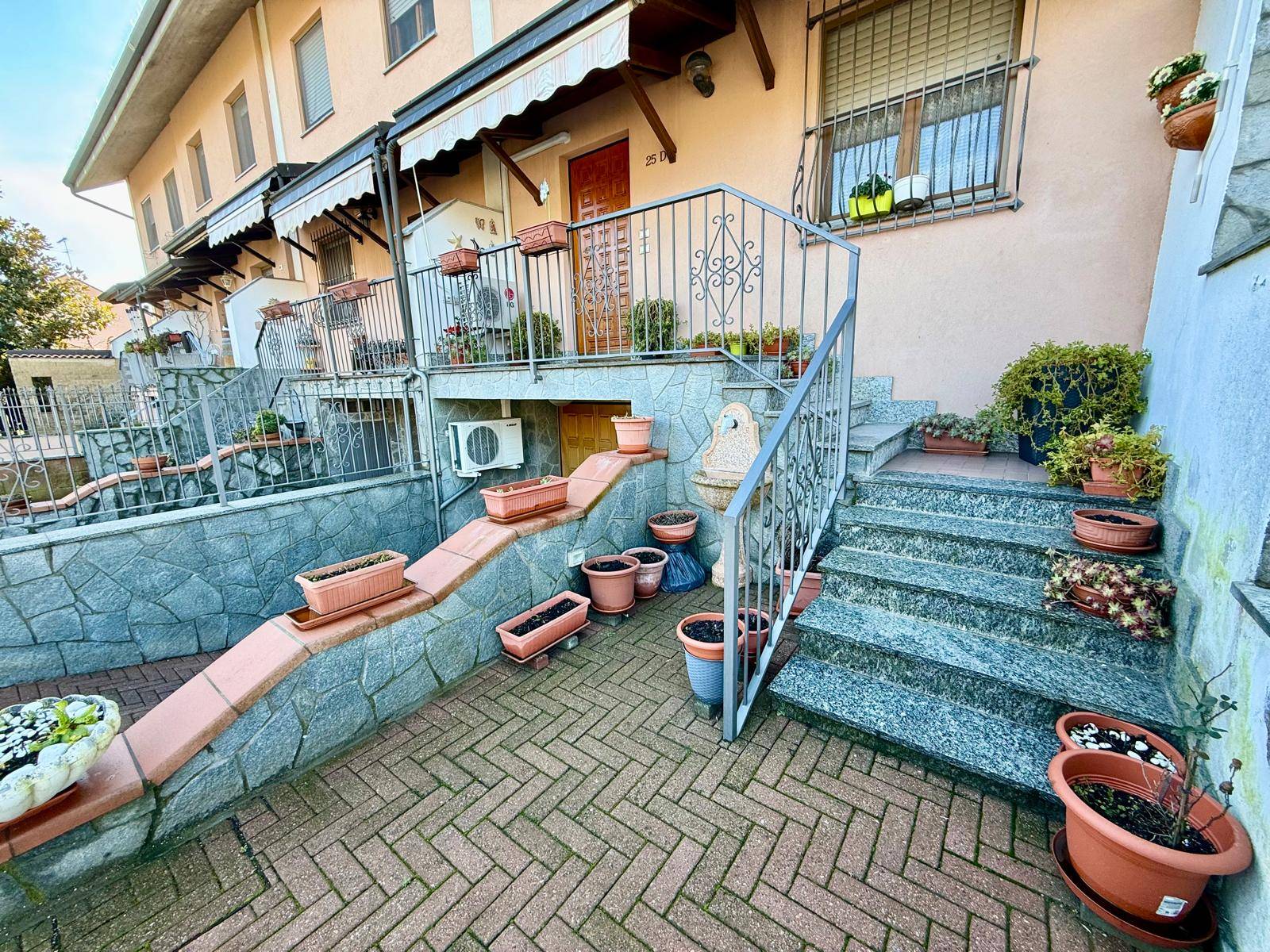 Villette a schiera in vendita a Alessandria, Cristo