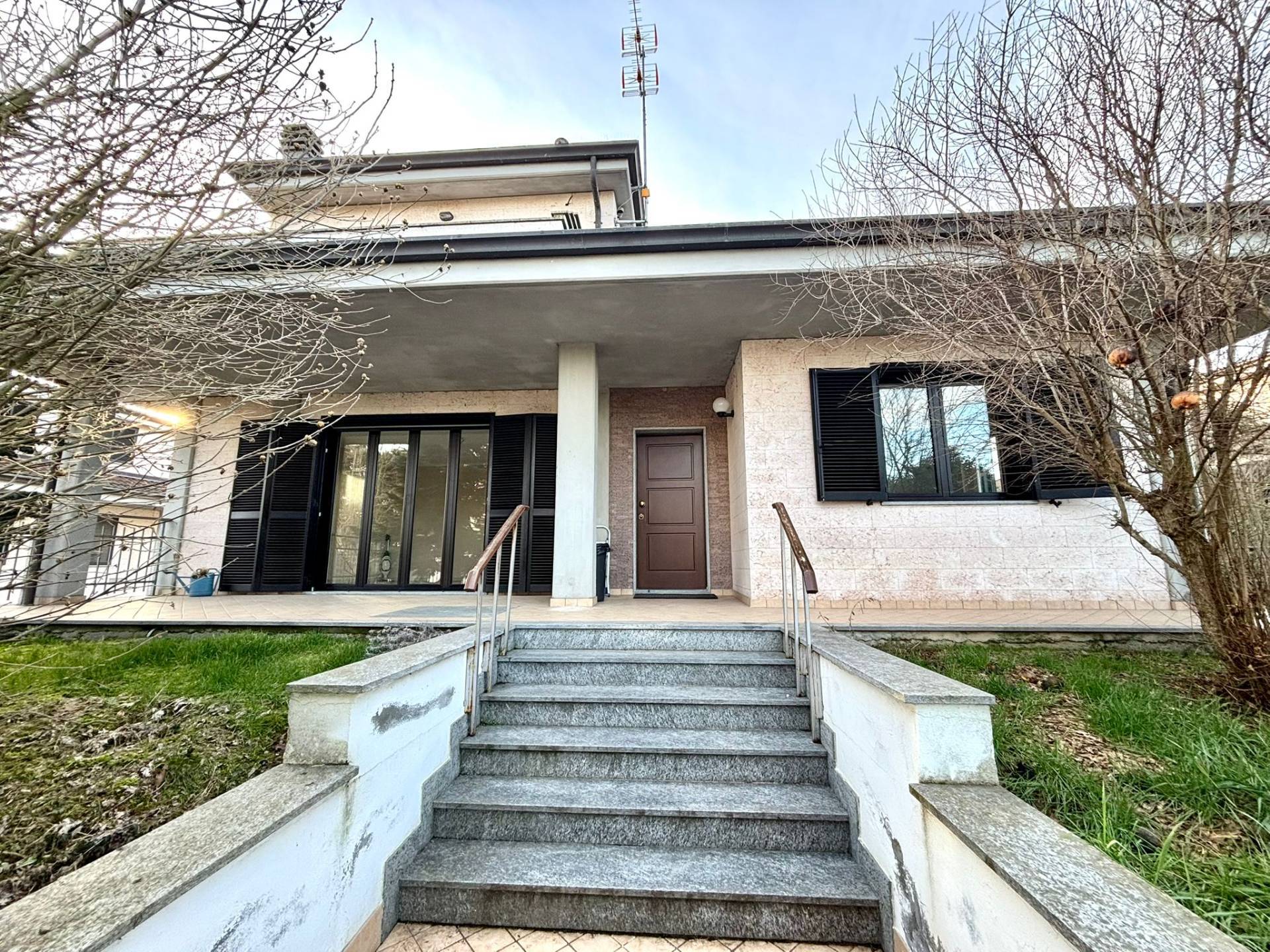 Villa in vendita a Alessandria, Casalbagliano