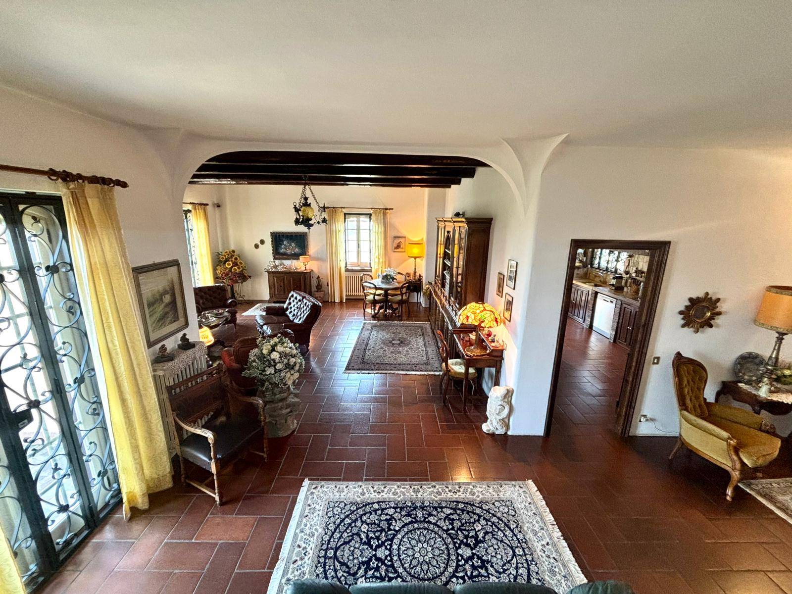 Villa in vendita a Pietra Marazzi