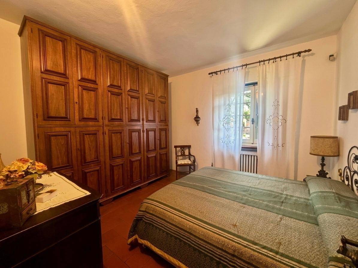 Villa in vendita a Pietra Marazzi