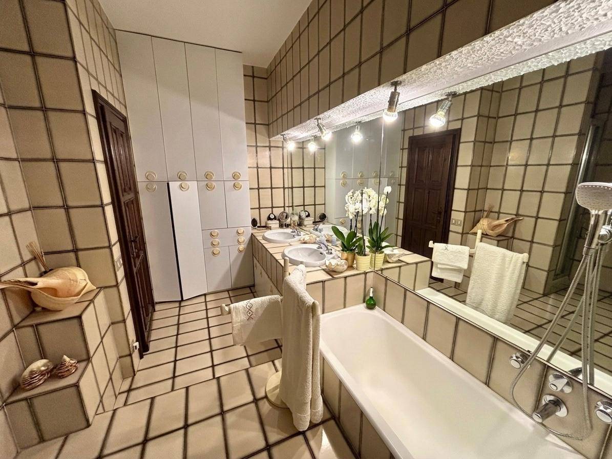 Villa in vendita a Pietra Marazzi