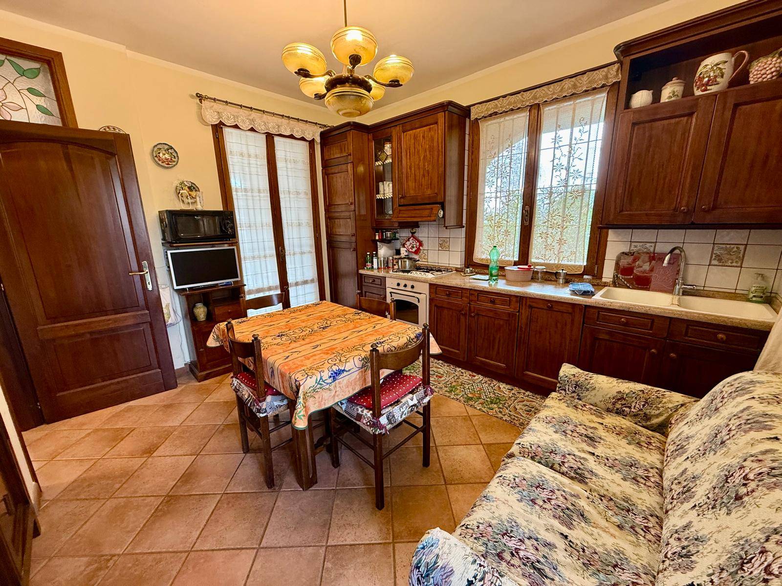 Villa in vendita a Alessandria, Casalbagliano