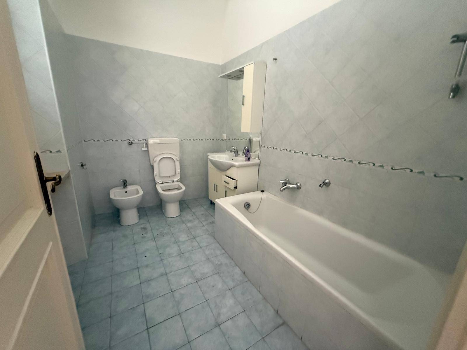 Palazzina in vendita a Alessandria, Centro-P.tta della Lega