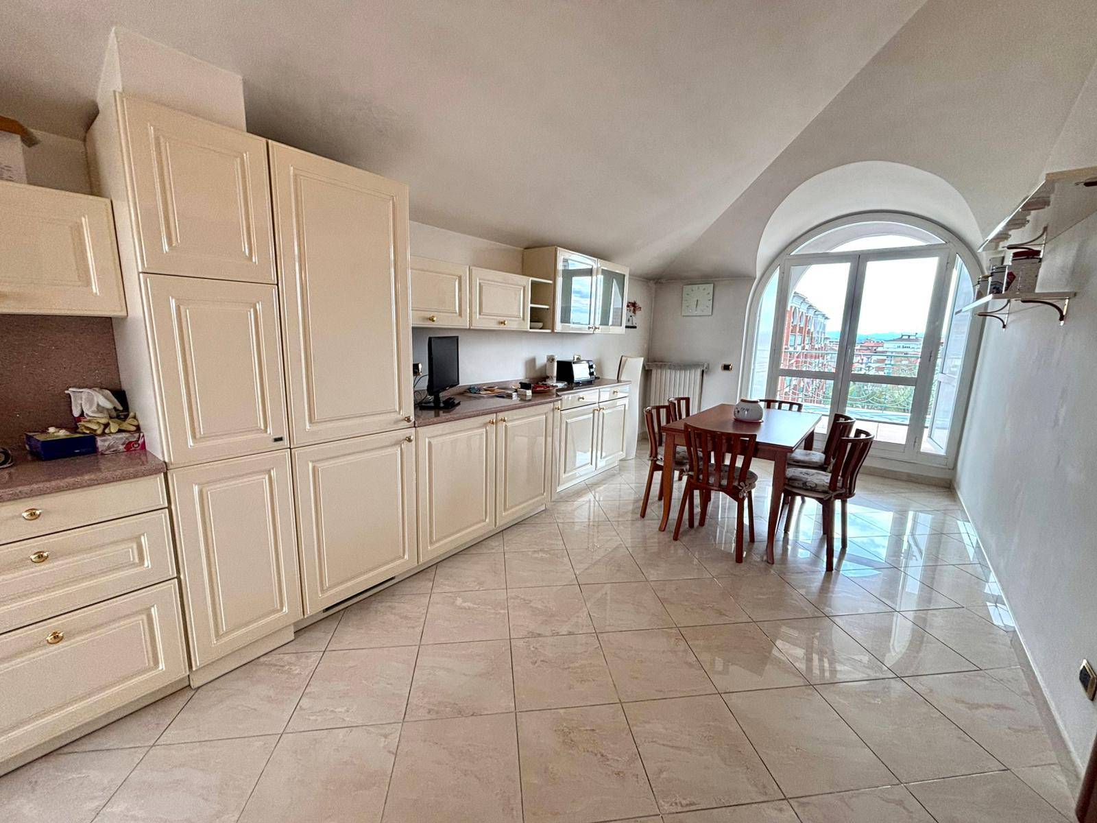 Appartamento in vendita a Alessandria, Centro-P.zza Matteotti